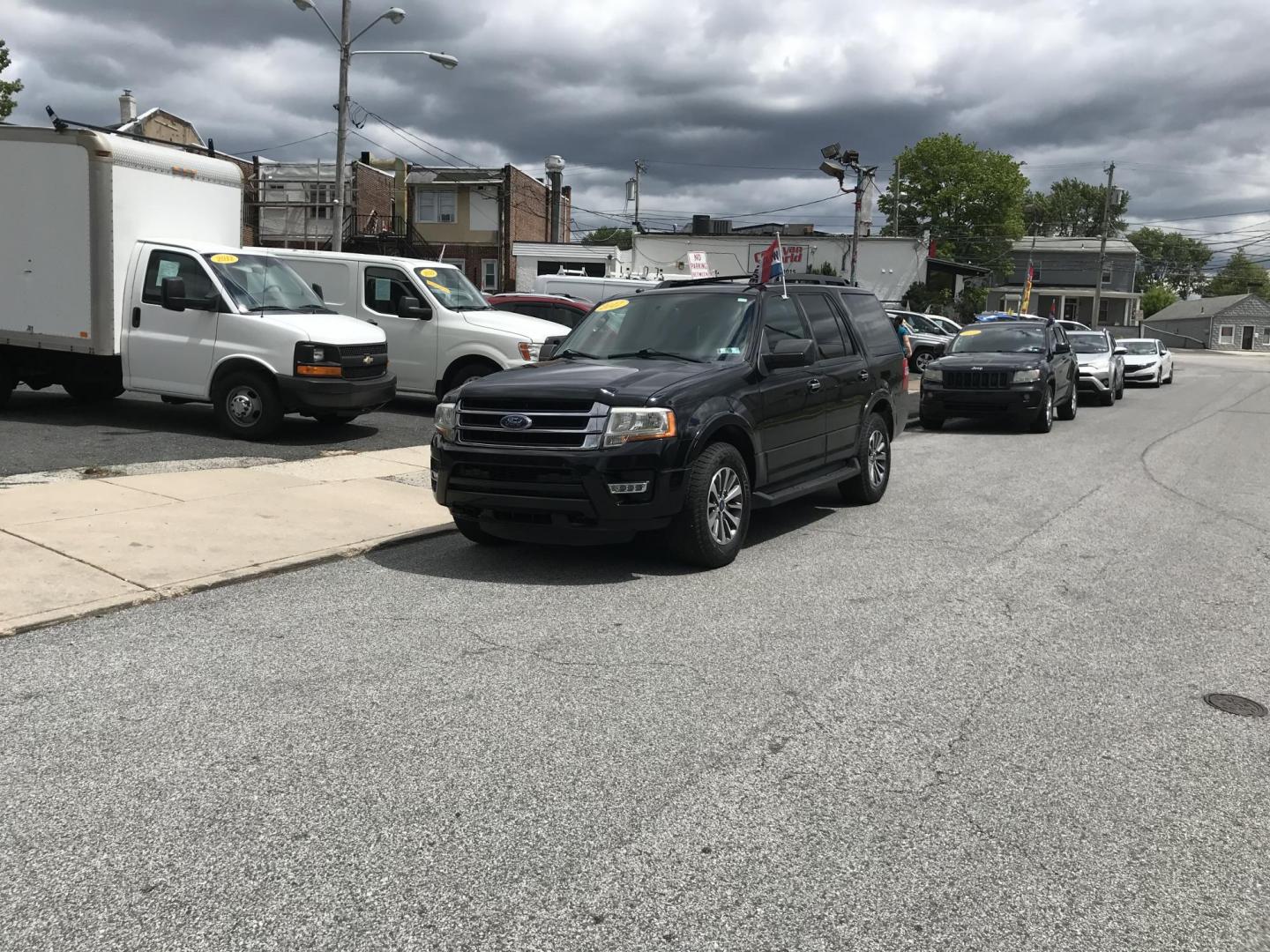 2017 Black /Black Ford Expedition XLT 4WD (1FMJU1JT2HE) with an 3.5L V6 DOHC 24V FFV engine, 6A transmission, located at 577 Chester Pike, Prospect Park, PA, 19076, (610) 237-1015, 39.886154, -75.302338 - 2017 Ford Expedition XLT: Sunroof, 3rd row seating, 4x4, backup camera, new PA inspection, SUPER CLEAN, runs LIKE NEW! This vehicle comes inspected and has been given a bumper to bumper safety check. It is very clean, reliable, and well maintained. We offer a unique pay plan that is known for bei - Photo#1