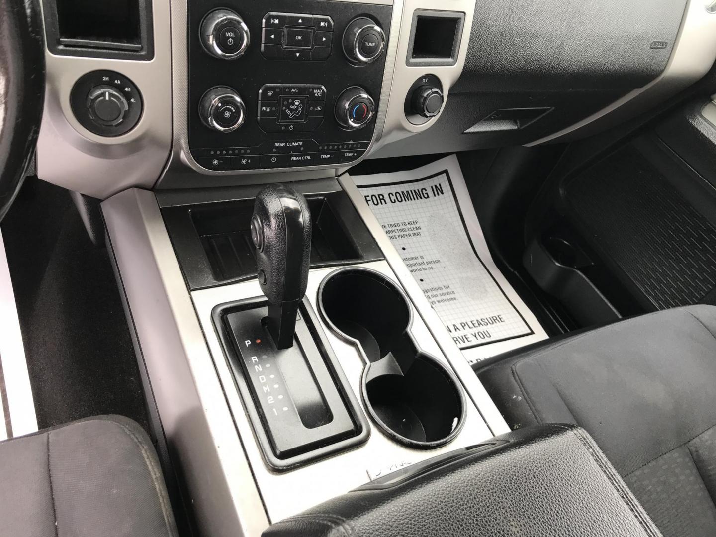 2017 Black /Black Ford Expedition XLT 4WD (1FMJU1JT2HE) with an 3.5L V6 DOHC 24V FFV engine, 6A transmission, located at 577 Chester Pike, Prospect Park, PA, 19076, (610) 237-1015, 39.886154, -75.302338 - 2017 Ford Expedition XLT: Sunroof, 3rd row seating, 4x4, backup camera, new PA inspection, SUPER CLEAN, runs LIKE NEW! This vehicle comes inspected and has been given a bumper to bumper safety check. It is very clean, reliable, and well maintained. We offer a unique pay plan that is known for bei - Photo#13