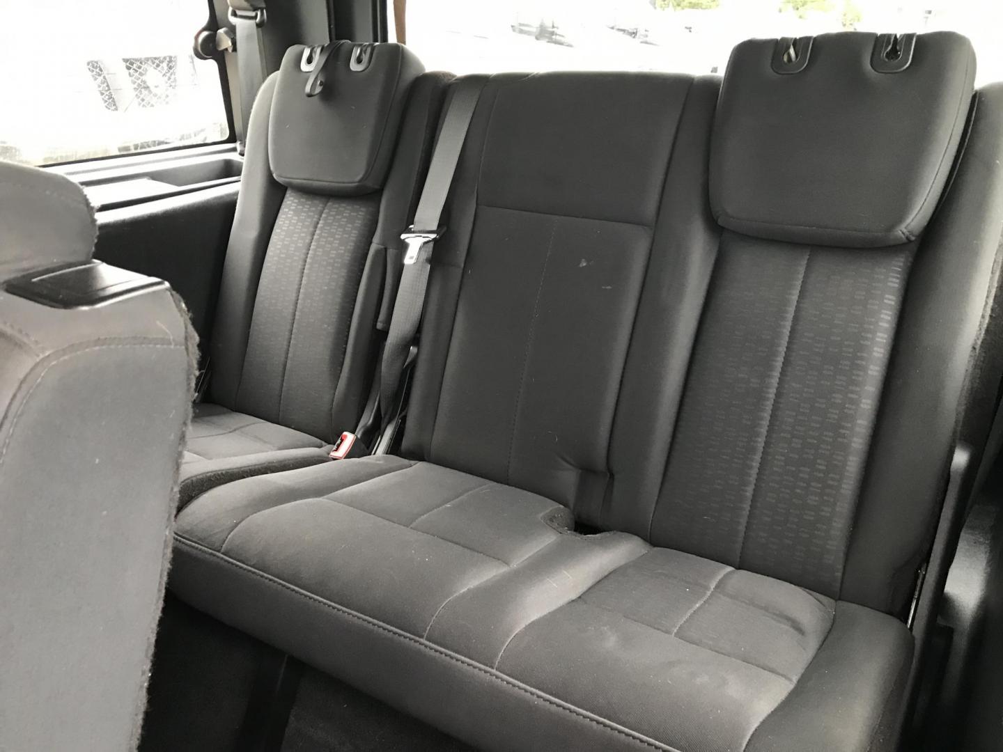 2017 Black /Black Ford Expedition XLT 4WD (1FMJU1JT2HE) with an 3.5L V6 DOHC 24V FFV engine, 6A transmission, located at 577 Chester Pike, Prospect Park, PA, 19076, (610) 237-1015, 39.886154, -75.302338 - 2017 Ford Expedition XLT: Sunroof, 3rd row seating, 4x4, backup camera, new PA inspection, SUPER CLEAN, runs LIKE NEW! This vehicle comes inspected and has been given a bumper to bumper safety check. It is very clean, reliable, and well maintained. We offer a unique pay plan that is known for bei - Photo#18