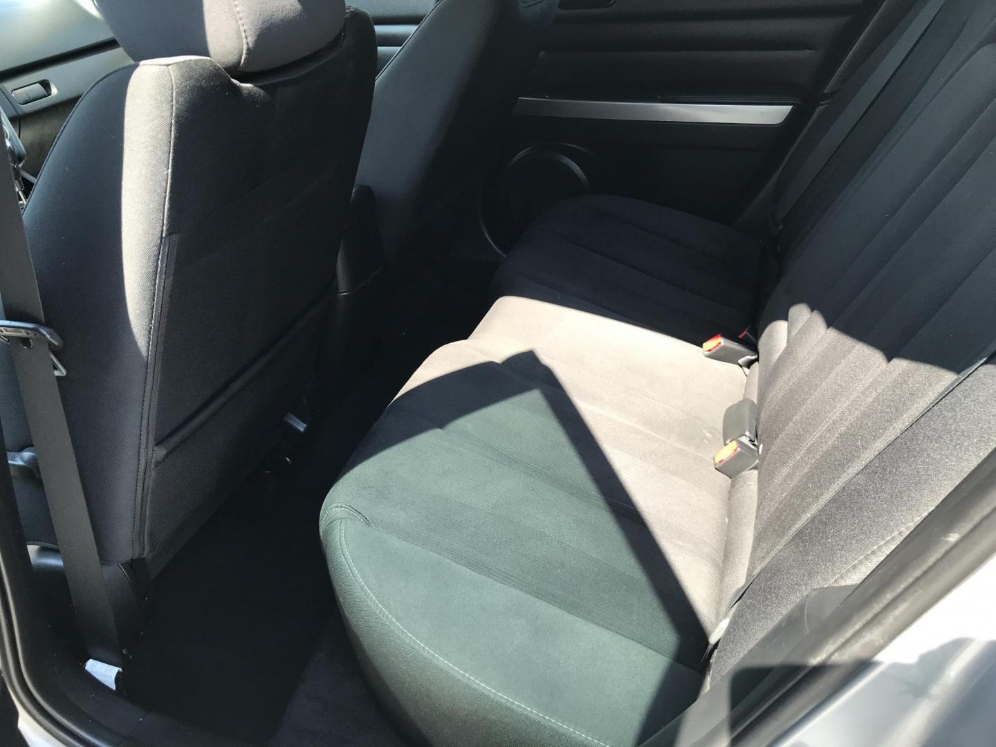 2011 Silver Mazda CX-7 i Sport (JM3ER2B51B0) with an 2.5L L4 DOHC 16V engine, 5-Speed Automatic transmission, located at 577 Chester Pike, Prospect Park, PA, 19076, (610) 237-1015, 39.886154, -75.302338 - 2011 Mazda CX-7: Sunroof, backup camera, new PA inspection, SUPER CLEAN, runs LIKE NEW! This vehicle comes inspected and has been given a bumper to bumper safety check. It is very clean, reliable, and well maintained. We offer a unique pay plan that is known for being the easiest and fastest fina - Photo#16