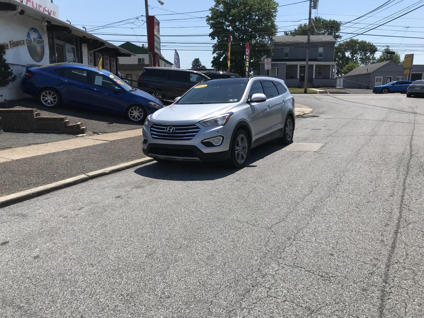 2013 Silver /Gray Hyundai Santa Fe Limited FWD (KM8SR4HF8DU) with an 3.3L V6 DOHC 24V engine, 6-Speed Automatic transmission, located at 577 Chester Pike, Prospect Park, PA, 19076, (610) 237-1015, 39.886154, -75.302338 - 2013 Hyundai Santa Fe LIMITED: Only 100k miles, 3rd row seat, sunroof, backup camera, navigation system, new PA inspection, SUPER CLEAN, runs LIKE NEW! This vehicle comes inspected and has been given a bumper to bumper safety check. It is very clean, reliable, and well maintained. We offer a uniq - Photo#1