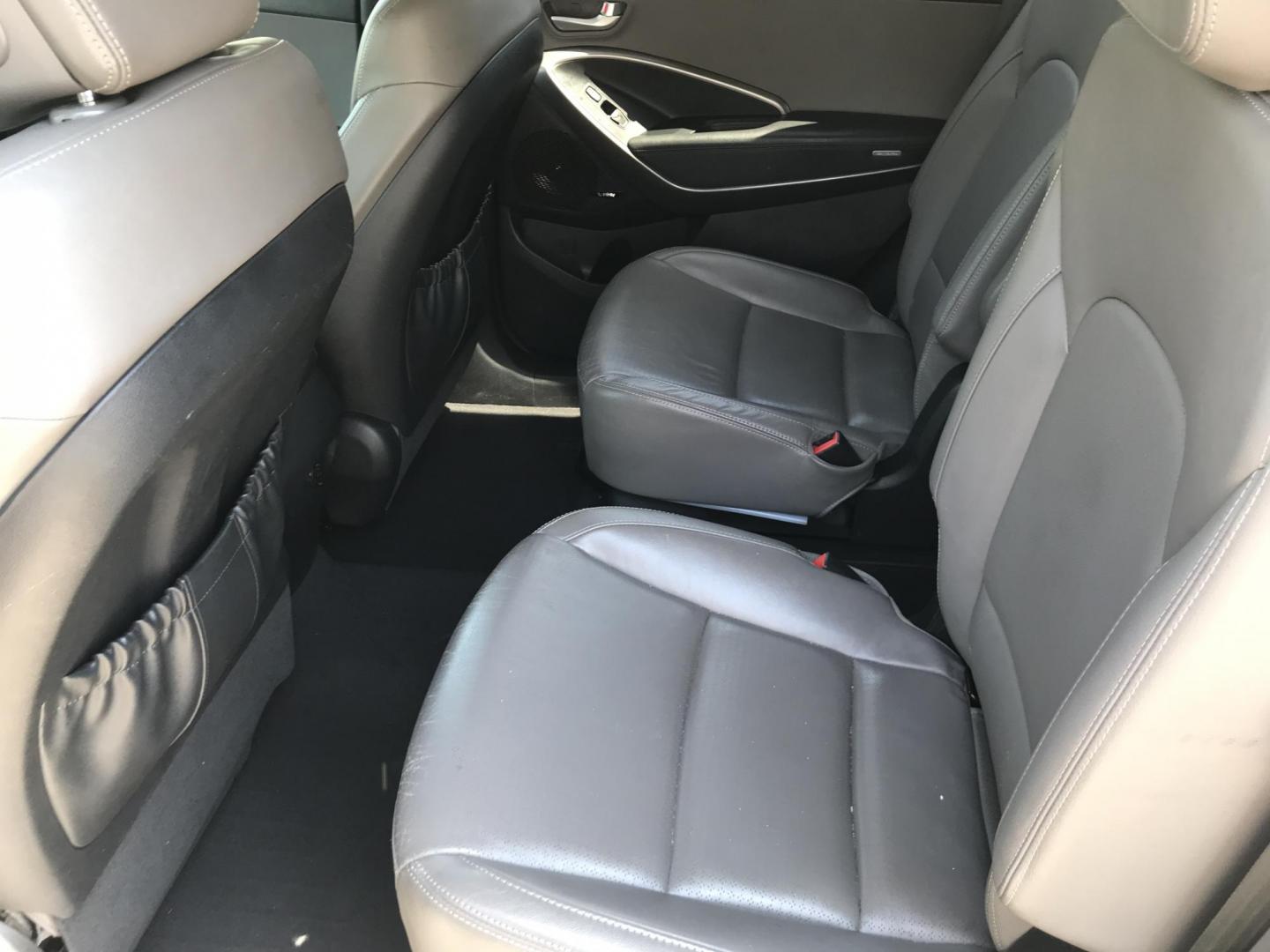2013 Silver /Gray Hyundai Santa Fe Limited FWD (KM8SR4HF8DU) with an 3.3L V6 DOHC 24V engine, 6-Speed Automatic transmission, located at 577 Chester Pike, Prospect Park, PA, 19076, (610) 237-1015, 39.886154, -75.302338 - 2013 Hyundai Santa Fe LIMITED: Only 100k miles, 3rd row seat, sunroof, backup camera, navigation system, new PA inspection, SUPER CLEAN, runs LIKE NEW! This vehicle comes inspected and has been given a bumper to bumper safety check. It is very clean, reliable, and well maintained. We offer a uniq - Photo#22