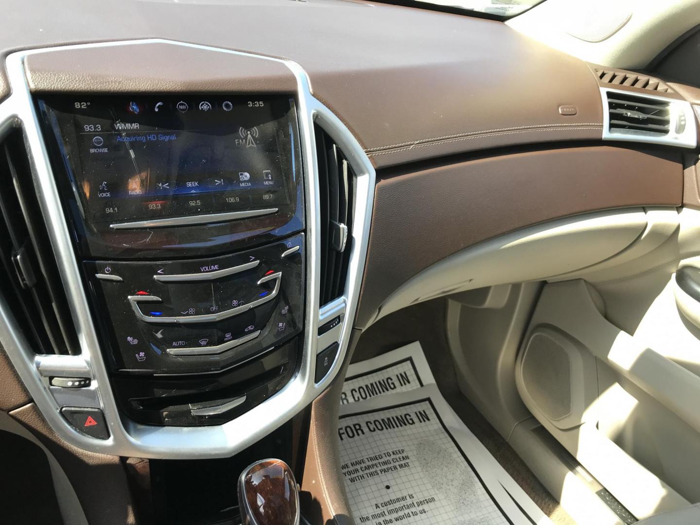 2016 White /Beige Cadillac SRX Premium Collection (3GYFNDE39GS) with an 3.6L V6 DOHC 24V FFV engine, 6A transmission, located at 577 Chester Pike, Prospect Park, PA, 19076, (610) 237-1015, 39.886154, -75.302338 - 2016 Cadillac SRX: Big sunroof, navigation system, backup camera, new PA inspection, SUPER CLEAN, runs LIKE NEW! This vehicle comes inspected and has been given a bumper to bumper safety check. It is very clean, reliable, and well maintained. We offer a unique pay plan that is known for being the - Photo#15
