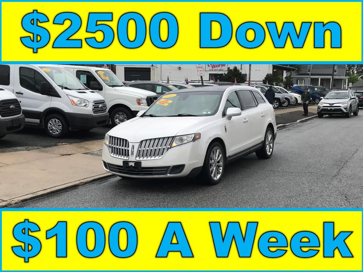 2012 Lincoln MKT's photo