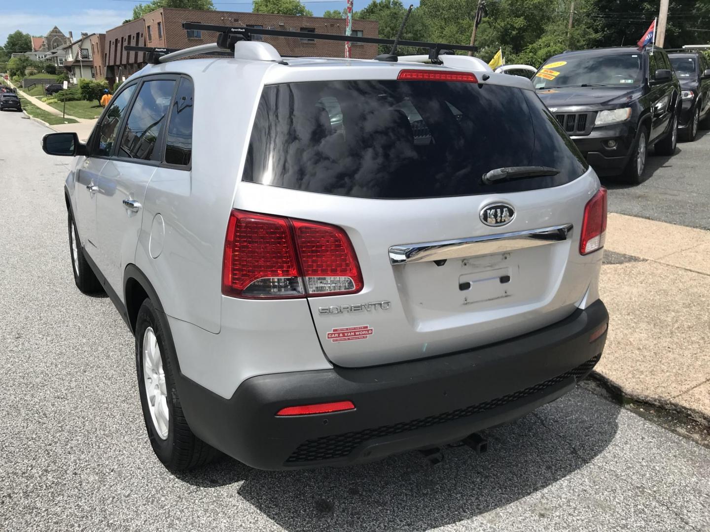 2011 Silver /Gray Kia Sorento LX 4WD (5XYKTCA18BG) with an 2.4L L4 DOHC 16V engine, 6-Speed Automatic transmission, located at 577 Chester Pike, Prospect Park, PA, 19076, (610) 237-1015, 39.886154, -75.302338 - 2011 Kia Sorento LX: Only 77k miles, 4x4, backup camera, new PA inspection, SUPER CLEAN, runs LIKE NEW! This vehicle comes inspected and has been given a bumper to bumper safety check. It is very clean, reliable, and well maintained. We offer a unique pay plan that is known for being the easiest - Photo#5