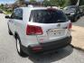 2011 Silver /Gray Kia Sorento LX 4WD (5XYKTCA18BG) with an 2.4L L4 DOHC 16V engine, 6-Speed Automatic transmission, located at 577 Chester Pike, Prospect Park, PA, 19076, (610) 237-1015, 39.886154, -75.302338 - 2011 Kia Sorento LX: Only 77k miles, 4x4, backup camera, new PA inspection, SUPER CLEAN, runs LIKE NEW! This vehicle comes inspected and has been given a bumper to bumper safety check. It is very clean, reliable, and well maintained. We offer a unique pay plan that is known for being the easiest - Photo#5