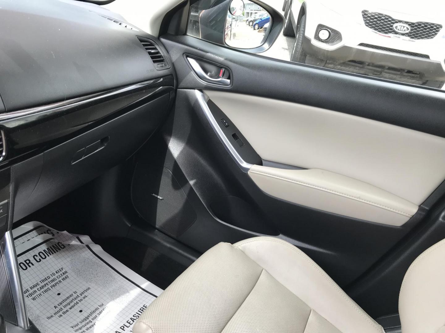2013 Red /Tan Mazda CX-5 Grand Touring AWD (JM3KE4DE1D0) with an 2.0 V4 engine, 6-Speed Automatic transmission, located at 577 Chester Pike, Prospect Park, PA, 19076, (610) 237-1015, 39.886154, -75.302338 - 2013 Mazda CX-5 Grand Touring: AWD, navigation system, sunroof, backup camera, new PA inspection, SUPER CLEAN, runs LIKE NEW! This vehicle comes inspected and has been given a bumper to bumper safety check. It is very clean, reliable, and well maintained. We offer a unique pay plan that is known - Photo#19
