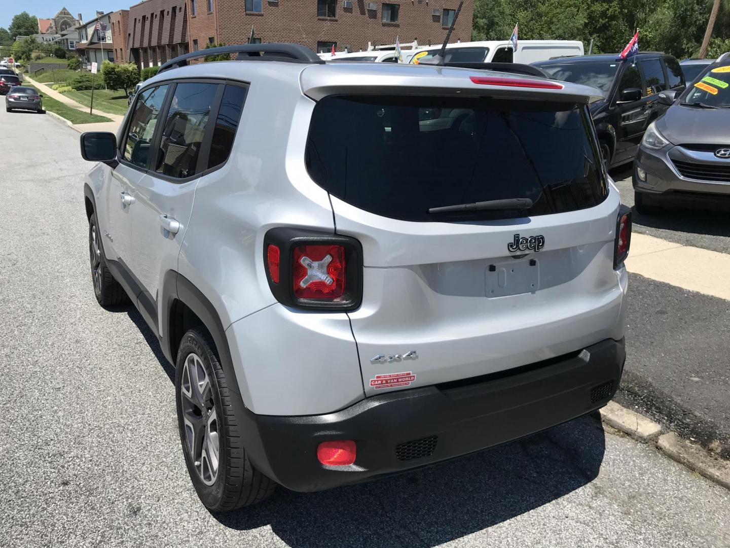 2016 Silver /Black Jeep Renegade Latitude 4WD (ZACCJBBTXGP) with an 2.4L L4 DOHC 16V engine, 6M transmission, located at 577 Chester Pike, Prospect Park, PA, 19076, (610) 237-1015, 39.886154, -75.302338 - 2016 Jeep Renegade Latitude: Only 105k miles, backup camera, great on gas, new PA inspection, SUPER CLEAN, runs LIKE NEW! This vehicle comes inspected and has been given a bumper to bumper safety check. It is very clean, reliable, and well maintained. We offer a unique pay plan that is known for - Photo#5