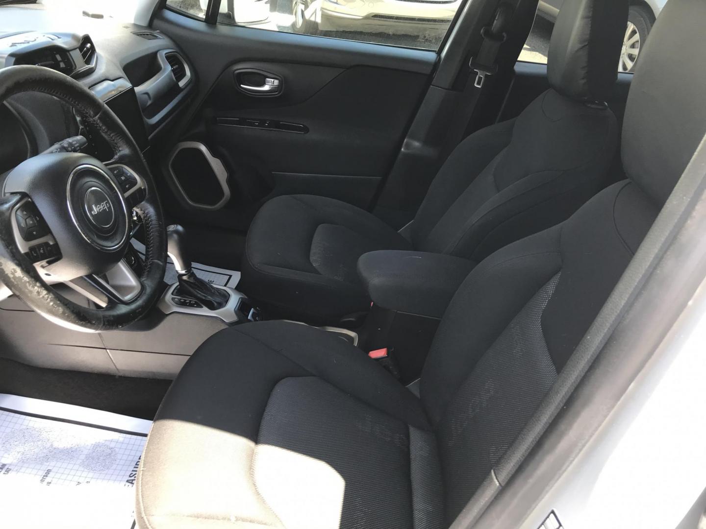2016 Silver /Black Jeep Renegade Latitude 4WD (ZACCJBBTXGP) with an 2.4L L4 DOHC 16V engine, 6M transmission, located at 577 Chester Pike, Prospect Park, PA, 19076, (610) 237-1015, 39.886154, -75.302338 - 2016 Jeep Renegade Latitude: Only 105k miles, backup camera, great on gas, new PA inspection, SUPER CLEAN, runs LIKE NEW! This vehicle comes inspected and has been given a bumper to bumper safety check. It is very clean, reliable, and well maintained. We offer a unique pay plan that is known for - Photo#10