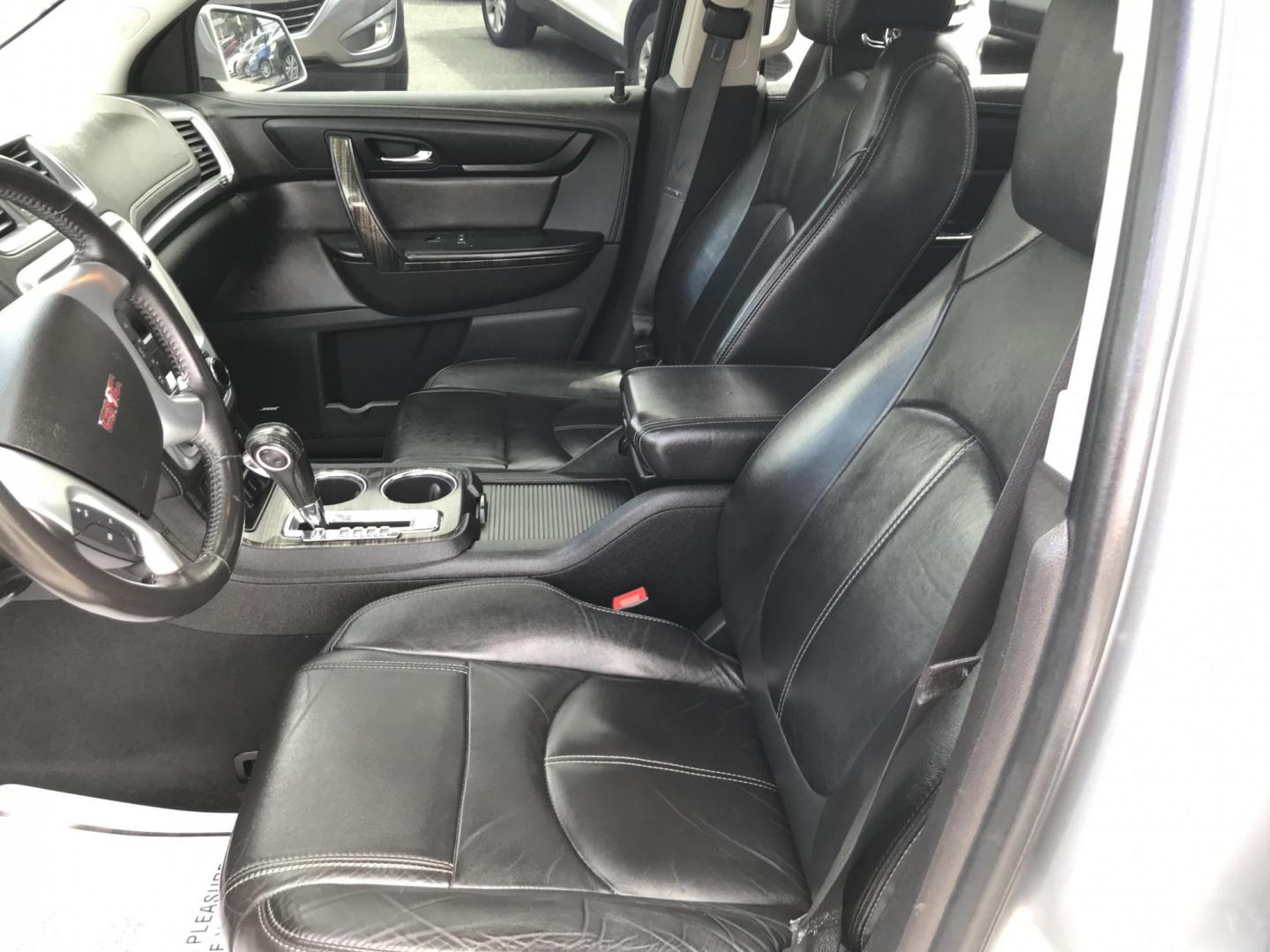 2016 Silver /Black GMC Acadia SLT-1 AWD (1GKKVRKDXGJ) with an 3.6L V6 DOHC 24V engine, 6A transmission, located at 577 Chester Pike, Prospect Park, PA, 19076, (610) 237-1015, 39.886154, -75.302338 - 2016 GMC Acadia SLT: AWD, 3rd row, navigation system, backup camera, sunroof, new PA inspection, runs LIKE NEW! This vehicle comes inspected and has been given a bumper to bumper safety check. It is very clean, reliable, and well maintained. We offer a unique pay plan that is known for being the - Photo#10