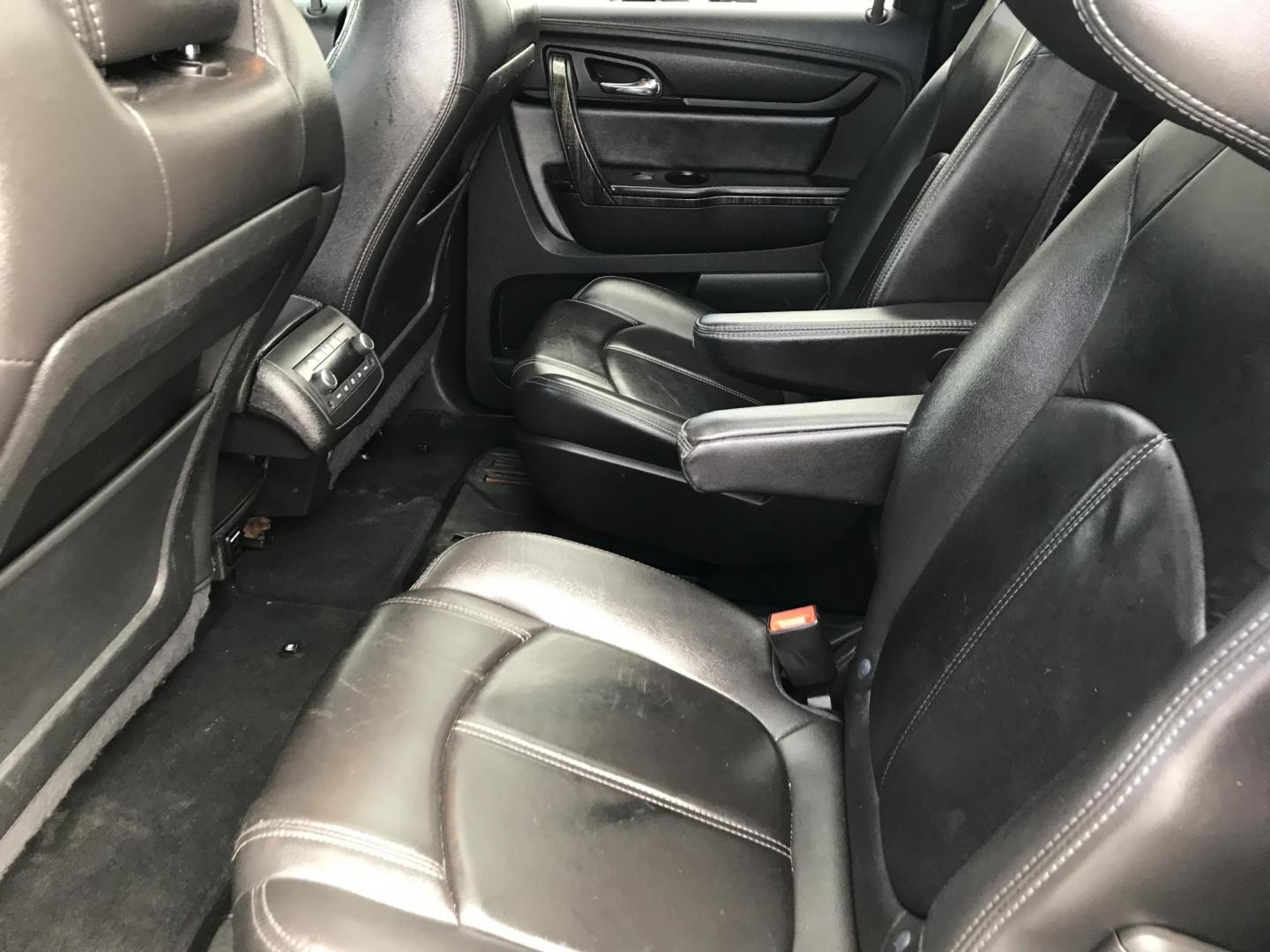 2016 Silver /Black GMC Acadia SLT-1 AWD (1GKKVRKDXGJ) with an 3.6L V6 DOHC 24V engine, 6A transmission, located at 577 Chester Pike, Prospect Park, PA, 19076, (610) 237-1015, 39.886154, -75.302338 - 2016 GMC Acadia SLT: AWD, 3rd row, navigation system, backup camera, sunroof, new PA inspection, runs LIKE NEW! This vehicle comes inspected and has been given a bumper to bumper safety check. It is very clean, reliable, and well maintained. We offer a unique pay plan that is known for being the - Photo#20