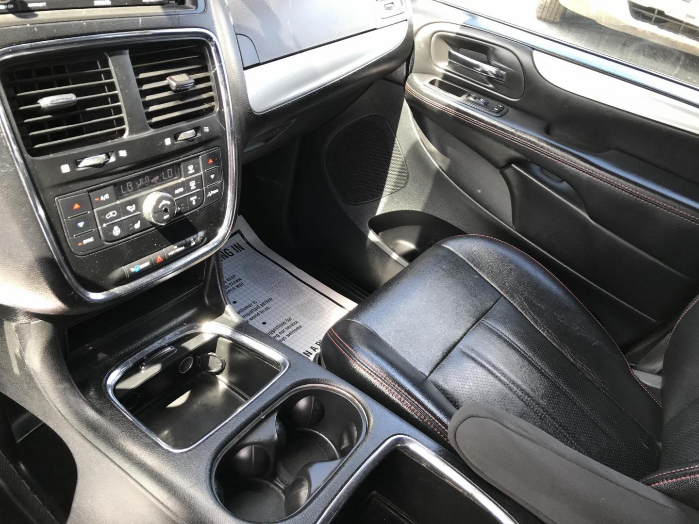 2017 Maroon /Black Dodge Grand Caravan GT (2C4RDGEG6HR) with an 3.6L V6 DOHC 24V engine, 6A transmission, located at 577 Chester Pike, Prospect Park, PA, 19076, (610) 237-1015, 39.886154, -75.302338 - 2017 Dodge Grand Caravan GT: Backup camera, stow and go seating, new PA inspection, SUPER CLEAN, runs LIKE NEW! This vehicle comes inspected and has been given a bumper to bumper safety check. It is very clean, reliable, and well maintained. We offer a unique pay plan that is known for being the - Photo#14