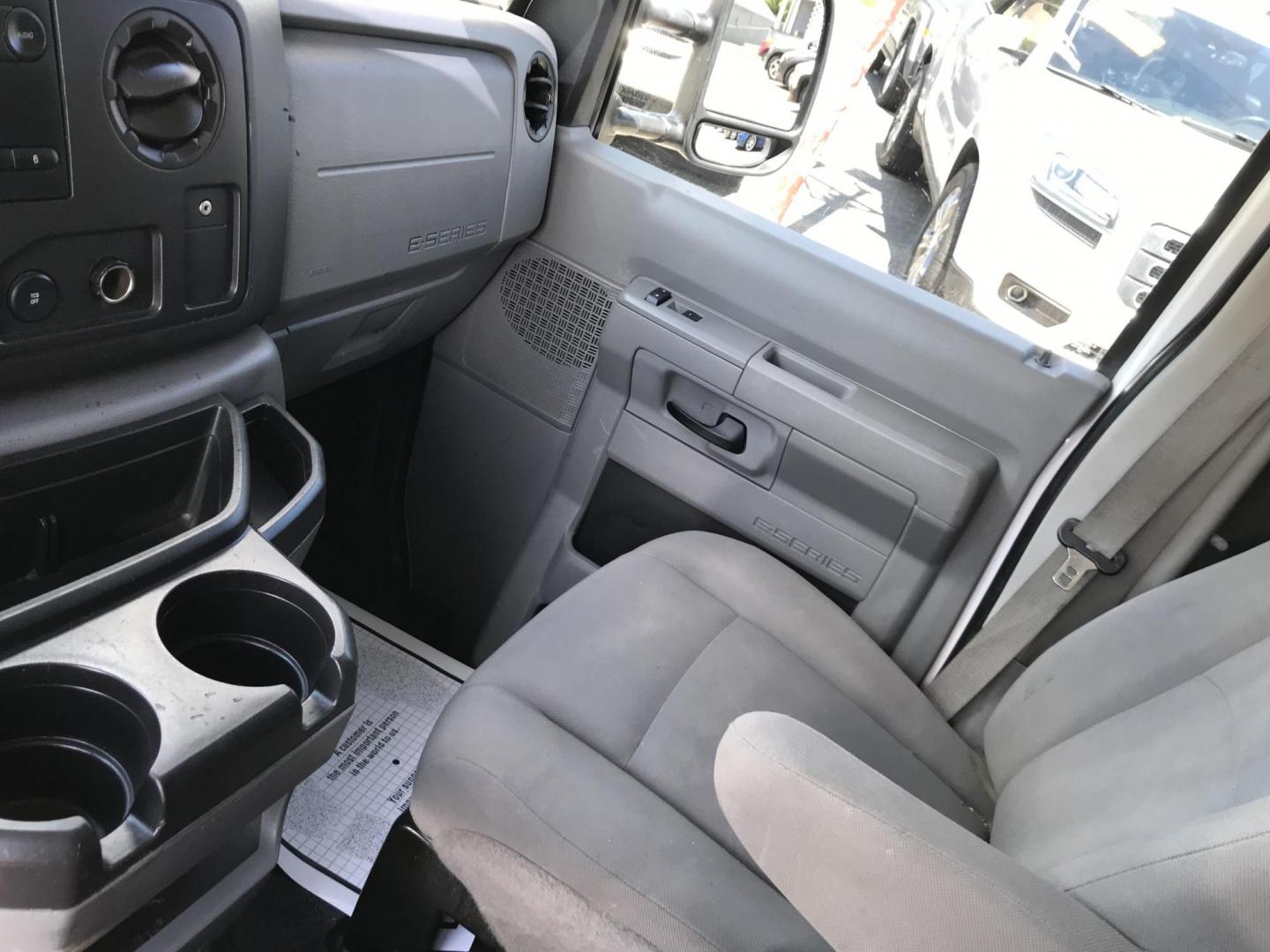 2014 White /Gray Ford E-Series Van E-350 Super Duty (1FTSE3EL4ED) with an 5.4L V8 SOHC 16V FFV engine, 4-Speed Automatic transmission, located at 577 Chester Pike, Prospect Park, PA, 19076, (610) 237-1015, 39.886154, -75.302338 - 2014 Ford Econoline E350: Only 139k miles, ladder racks, shelving, no side or rear windows, partition, new PA inspection, RUNS LIKE NEW! This vehicle comes inspected and has been given a bumper to bumper safety check. It is very clean, reliable, and well maintained. We offer a unique pay plan tha - Photo#16