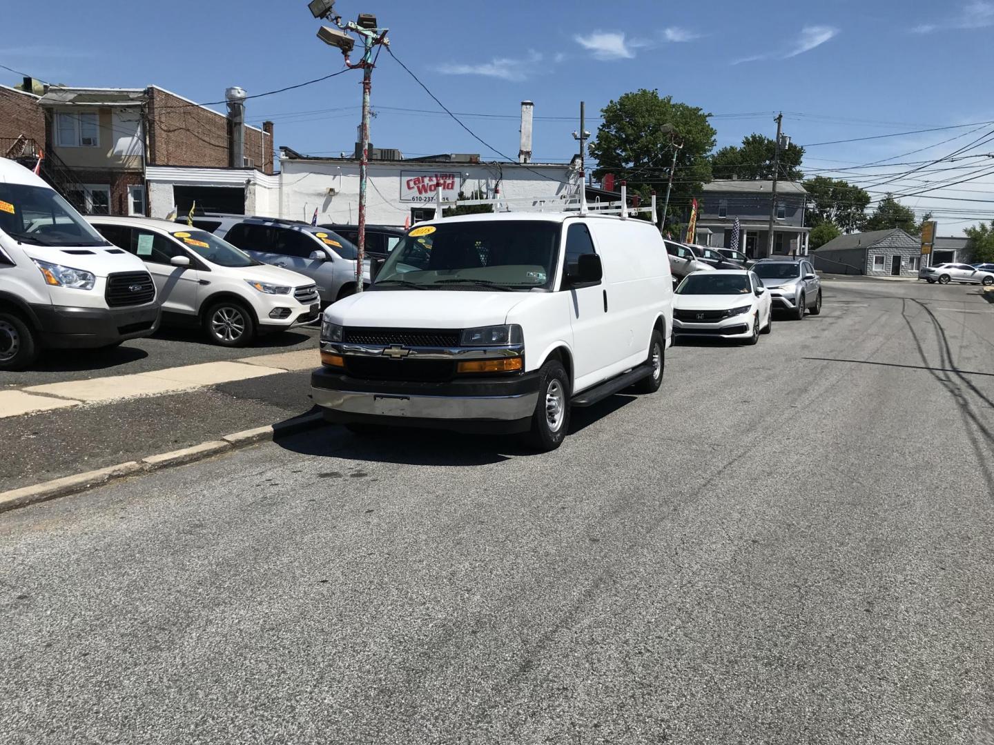 2018 White /Gray Chevrolet Express 2500 Cargo (1GCWGAFG3J1) with an 6.0L V8 OHV 16V FFV engine, 6A transmission, located at 577 Chester Pike, Prospect Park, PA, 19076, (610) 237-1015, 39.886154, -75.302338 - 2018 Chevy Express 2500 Cargo Van: Ladder racks, shelving, partition, backup camera, power locks and windows, new PA inspection, FLEET MAINTAINED, runs LIKE NEW! This vehicle comes inspected and has been given a bumper to bumper safety check. It is very clean, reliable, and well maintained. We of - Photo#1