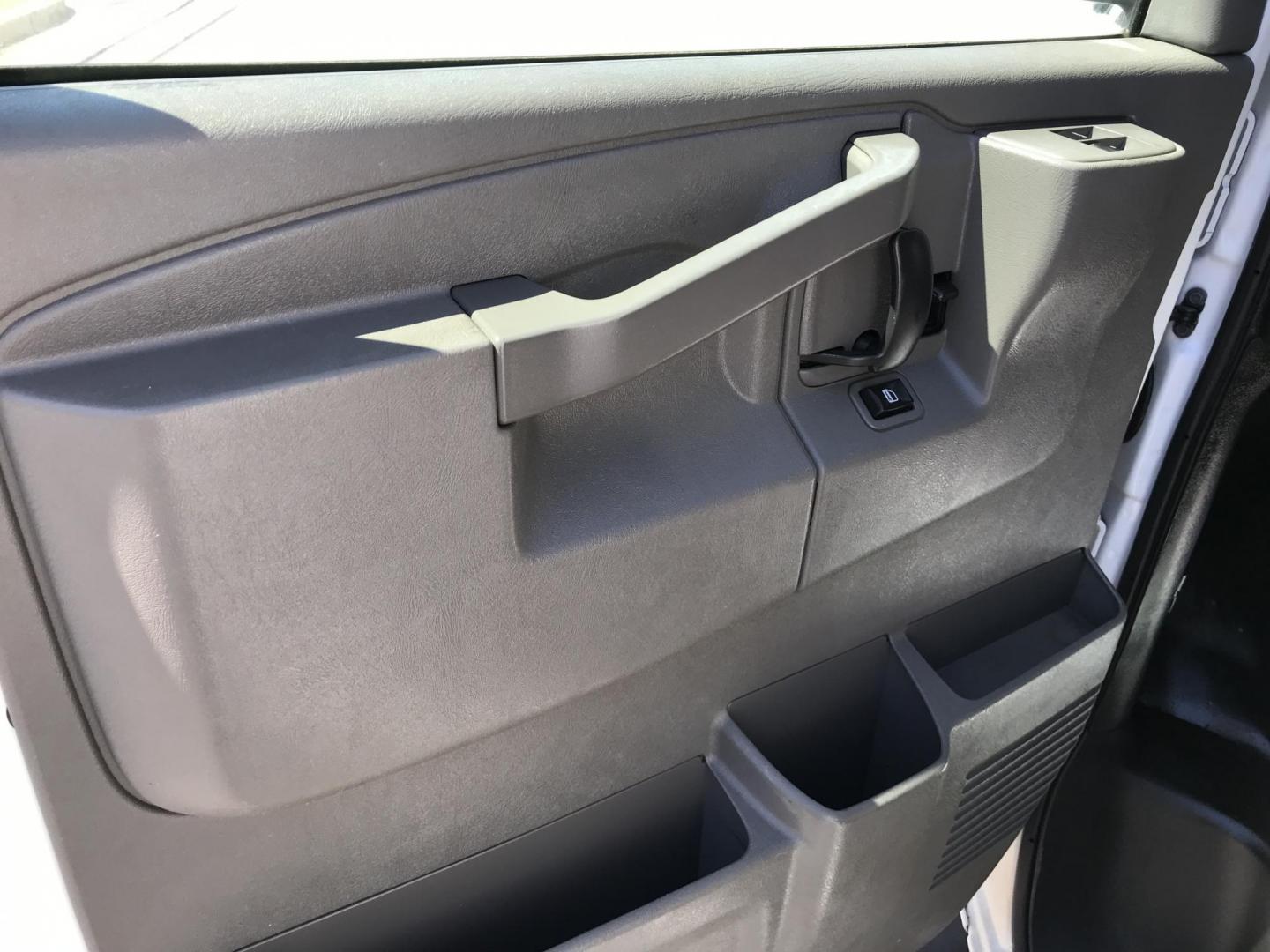 2018 White /Gray Chevrolet Express 2500 Cargo (1GCWGAFG3J1) with an 6.0L V8 OHV 16V FFV engine, 6A transmission, located at 577 Chester Pike, Prospect Park, PA, 19076, (610) 237-1015, 39.886154, -75.302338 - 2018 Chevy Express 2500 Cargo Van: Ladder racks, shelving, partition, backup camera, power locks and windows, new PA inspection, FLEET MAINTAINED, runs LIKE NEW! This vehicle comes inspected and has been given a bumper to bumper safety check. It is very clean, reliable, and well maintained. We of - Photo#8