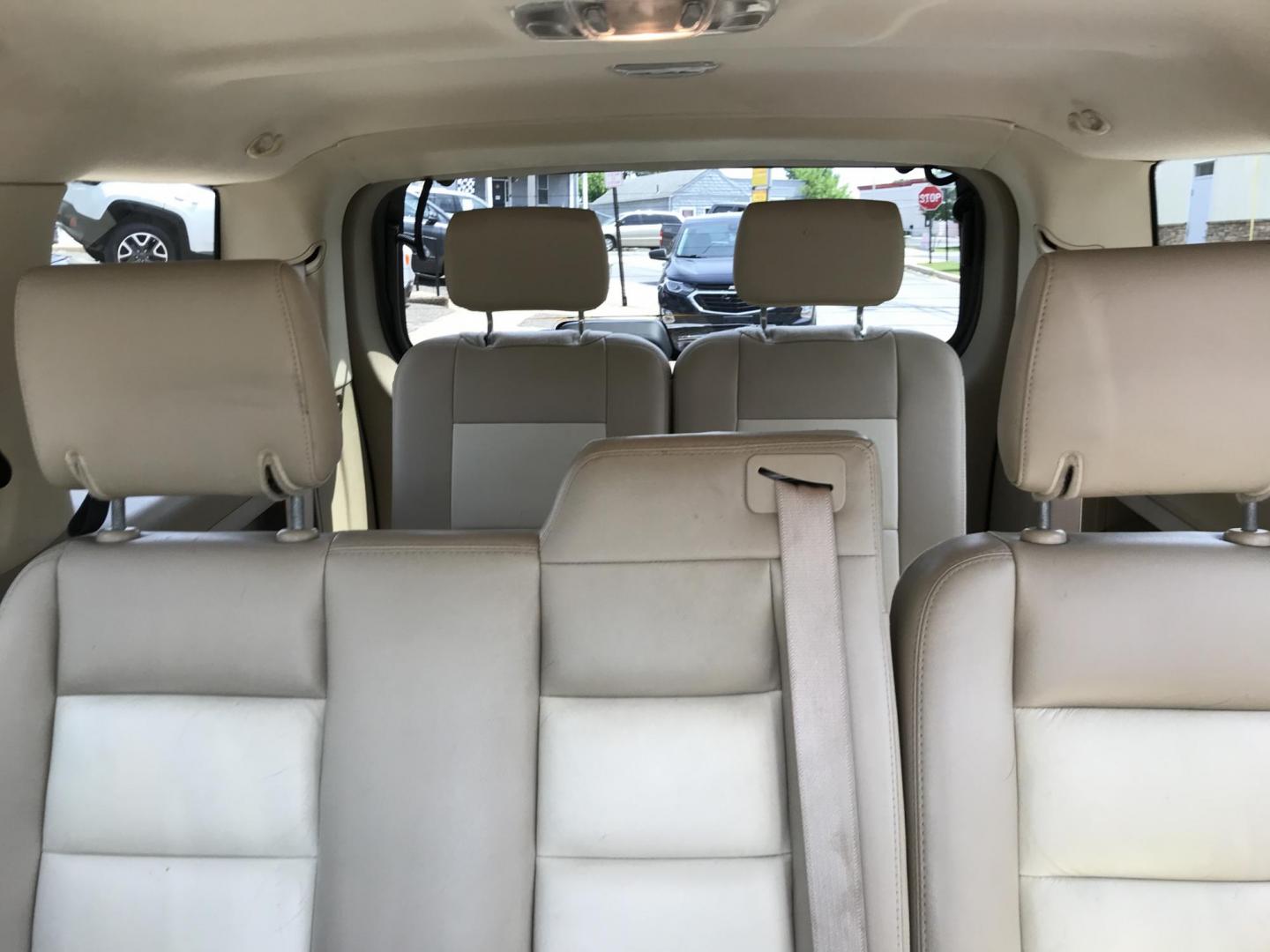 2010 Black /Tan Ford Explorer Eddie Bauer 4.0L 4WD (1FMEU7EE7AU) with an 4.0L V6 SOHC 16V engine, 5-Speed Automatic transmission, located at 577 Chester Pike, Prospect Park, PA, 19076, (610) 237-1015, 39.886154, -75.302338 - 2010 Ford Explorer Eddie Bauer: Only 108k miles, 3rd row, 4x4, new PA inspection, runs LIKE NEW! - Photo#15