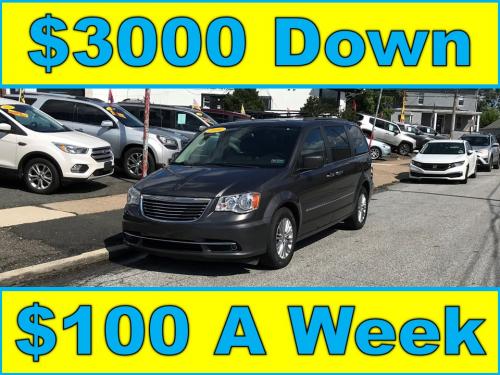 2016 Chrysler Town & Country Touring-L