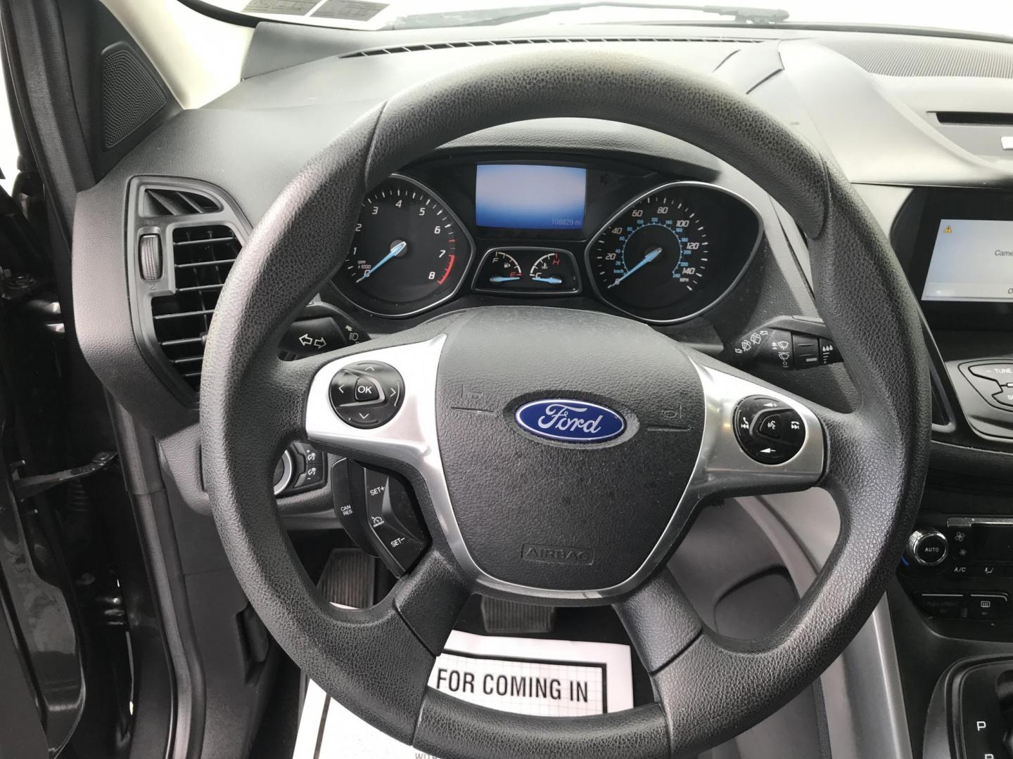2016 Gray /Gray Ford Escape SE (1FMCU0GX3GU) with an 1.6L L4 DOHC 16V engine, 6-Speed Automatic transmission, located at 577 Chester Pike, Prospect Park, PA, 19076, (610) 237-1015, 39.886154, -75.302338 - 2016 Ford Escape SE: Only 108k miles, new PA inspection, backup camera, SUPER CLEAN, runs LIKE NEW! This vehicle comes inspected and has been given a bumper to bumper safety check. It is very clean, reliable, and well maintained. We offer a unique pay plan that is known for being the easiest and- Photo#11
