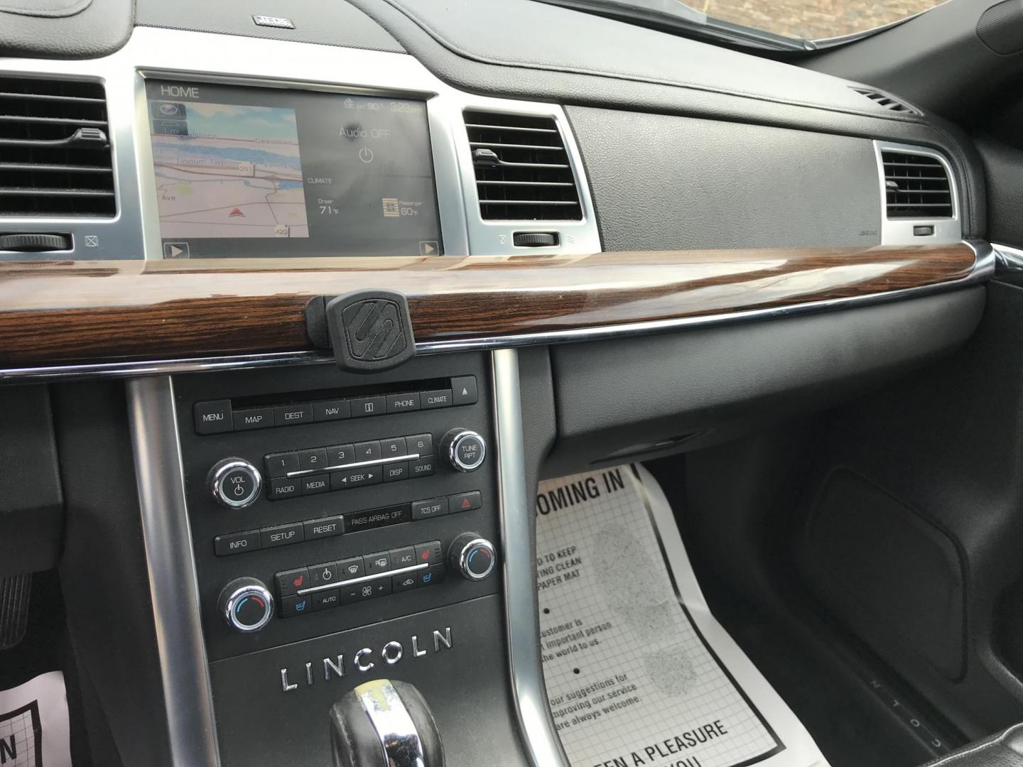 2011 Black /Black Lincoln MKS 3.5L with EcoBoost AWD (1LNHL9FT4BG) with an 3.5L V6 DOHC 24V engine, 6-Speed Automatic transmission, located at 577 Chester Pike, Prospect Park, PA, 19076, (610) 237-1015, 39.886154, -75.302338 - 2011 Lincoln MKS: Navigation system, AWD, backup camera, new PA inspection, SUPER CLEAN, runs LIKE NEW! This vehicle comes inspected and has been given a bumper to bumper safety check. It is very clean, reliable, and well maintained. We offer a unique pay plan that is known for being the easiest- Photo#10