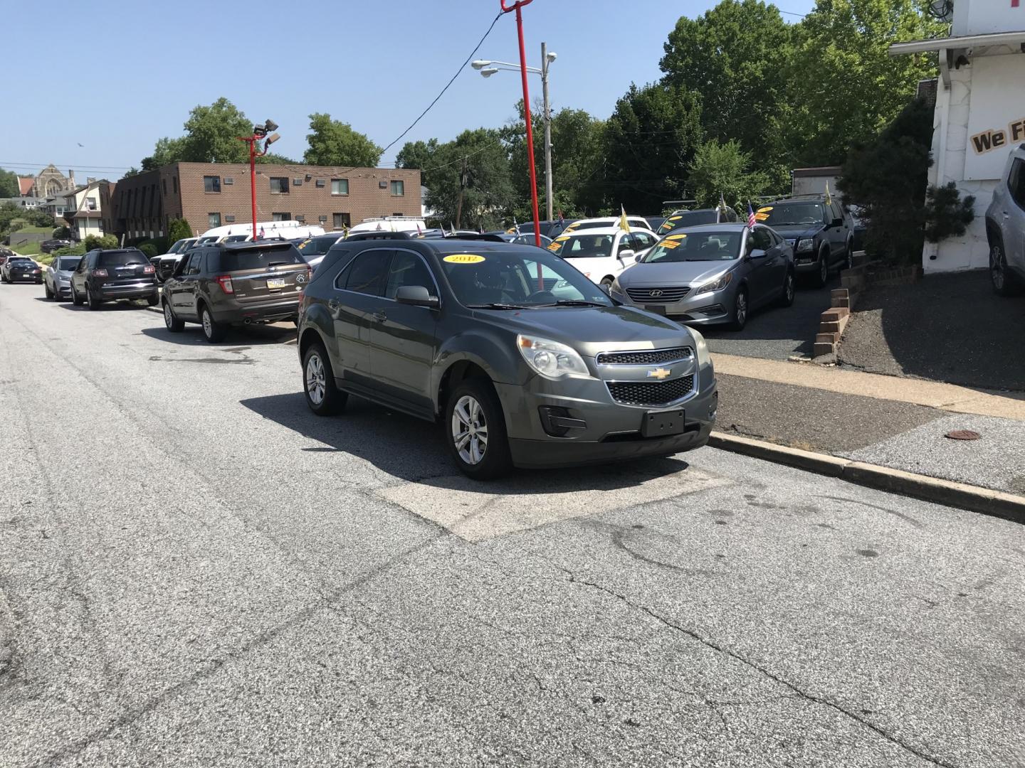 2012 Gray /Gray Chevrolet Equinox 1LT AWD (2GNFLEEK3C6) with an 2.4L L4 DOHC 16V engine, 6-Speed Automatic transmission, located at 577 Chester Pike, Prospect Park, PA, 19076, (610) 237-1015, 39.886154, -75.302338 - 2012 Chevy Equinox LT: Only 114k miles, AWD, backup camera, new PA inspection, SUPER CLEAN, runs LIKE NEW! This vehicle comes inspected and has been given a bumper to bumper safety check. It is very clean, reliable, and well maintained. We offer a unique pay plan that is known for being the easie- Photo#1