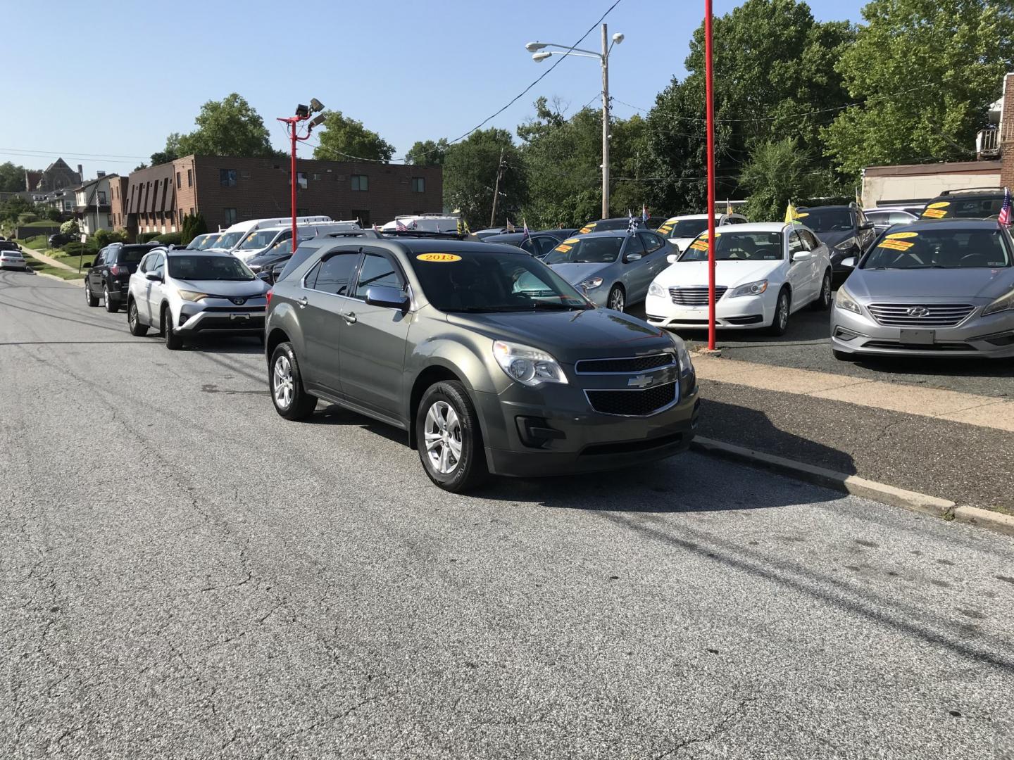 2013 Gray /Gray Chevrolet Equinox 1LT AWD (2GNFLEEK2D6) with an 2.4L L4 DOHC 16V engine, 6-Speed Automatic transmission, located at 577 Chester Pike, Prospect Park, PA, 19076, (610) 237-1015, 39.886154, -75.302338 - 2013 Chevrolet Equinox LT: Only 124k miles, backup camera, AWD, new PA inspection, SUPER CLEAN, runs LIKE NEW! This vehicle comes inspected and has been given a bumper to bumper safety check. It is very clean, reliable, and well maintained. We offer a unique pay plan that is known for being the e- Photo#1