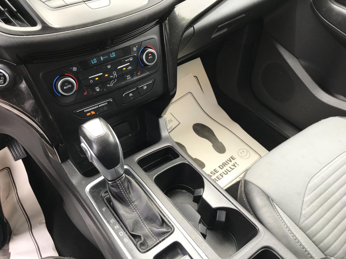 2019 Black /Black Ford Escape SE 4WD (1FMCU9GD7KU) with an 1.5L L4 DOHC 16V engine, 6A transmission, located at 577 Chester Pike, Prospect Park, PA, 19076, (610) 237-1015, 39.886154, -75.302338 - 2019 Ford Escape SE: 4x4, great on gas, new PA inspection, backup camera, SUPER CLEAN, runs LIKE NEW! This vehicle comes inspected and has been given a bumper to bumper safety check. It is very clean, reliable, and well maintained. We offer a unique pay plan that is known for being the easiest an- Photo#13
