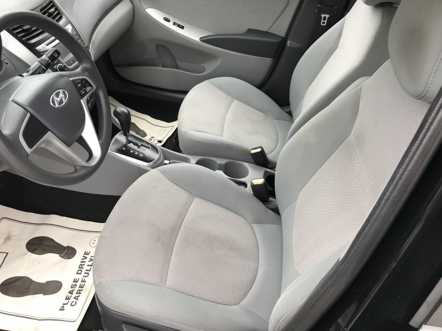 2014 Black /Gray Hyundai Accent GS 5-Door (KMHCT5AE2EU) with an 1.6L L4 DOHC 16V engine, Automatic transmission, located at 577 Chester Pike, Prospect Park, PA, 19076, (610) 237-1015, 39.886154, -75.302338 - 2014 Hyundai Accent GS: Only 54k miles, great on gas, new PA inspection, runs LIKE NEW! This vehicle comes inspected and has been given a bumper to bumper safety check. It is very clean, reliable, and well maintained. We offer a unique pay plan that is known for being the easiest and fastest fina- Photo#9