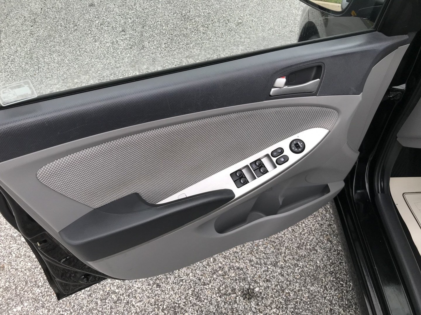 2014 Black /Gray Hyundai Accent GS 5-Door (KMHCT5AE2EU) with an 1.6L L4 DOHC 16V engine, Automatic transmission, located at 577 Chester Pike, Prospect Park, PA, 19076, (610) 237-1015, 39.886154, -75.302338 - 2014 Hyundai Accent GS: Only 54k miles, great on gas, new PA inspection, runs LIKE NEW! This vehicle comes inspected and has been given a bumper to bumper safety check. It is very clean, reliable, and well maintained. We offer a unique pay plan that is known for being the easiest and fastest fina- Photo#8
