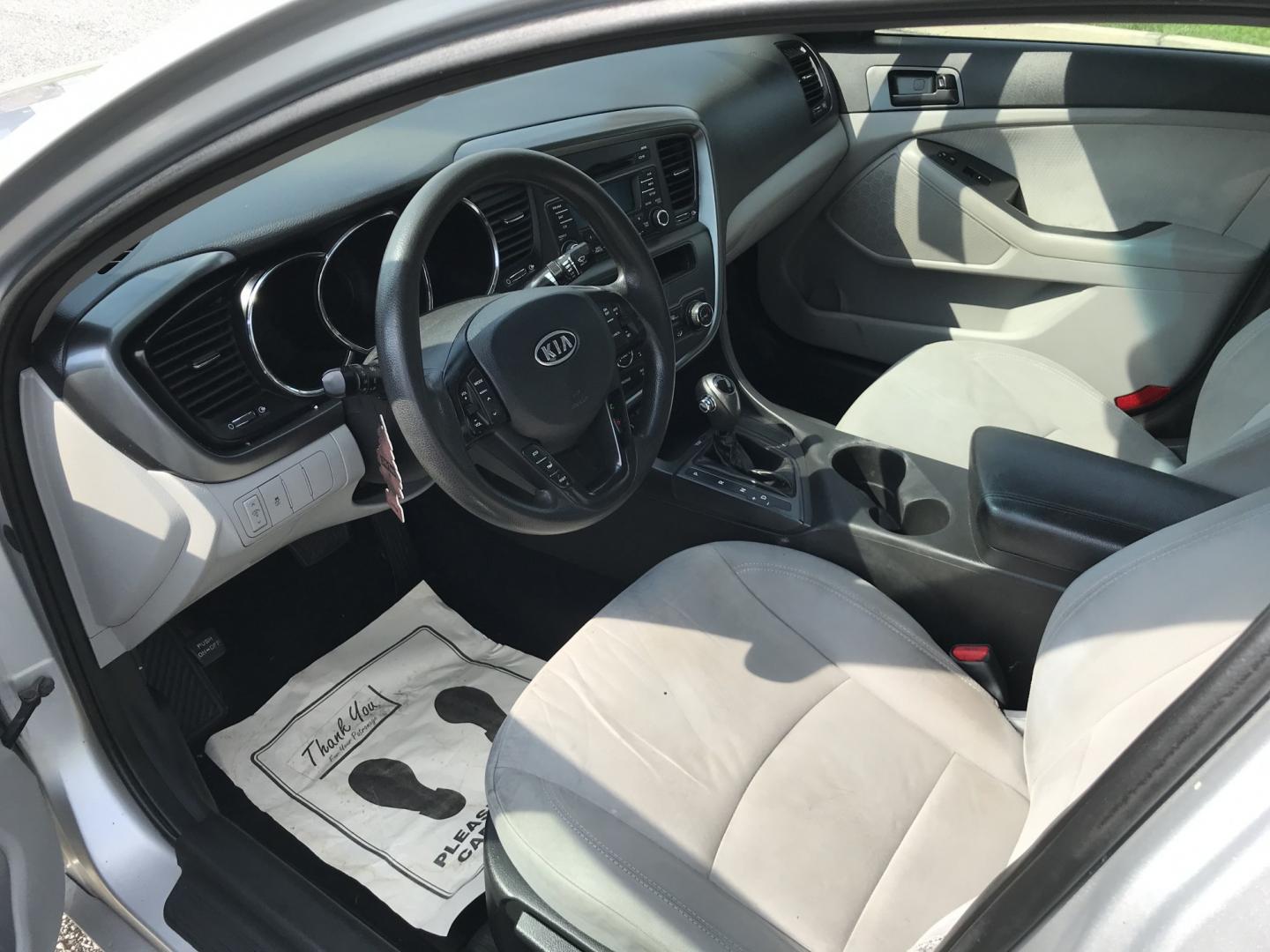 2012 Silver /Gray Kia Optima LX MT (KNAGM4A77C5) with an 2.4L L4 DOHC 16V engine, Automatic transmission, located at 577 Chester Pike, Prospect Park, PA, 19076, (610) 237-1015, 39.886154, -75.302338 - 2012 Kia Optima LX: Only 101k miles, great on gas, new PA inspection, SUPER CLEAN, runs LIKE NEW! This vehicle comes inspected and has been given a bumper to bumper safety check. It is very clean, reliable, and well maintained. We offer a unique pay plan that is known for being the easiest and fa- Photo#7