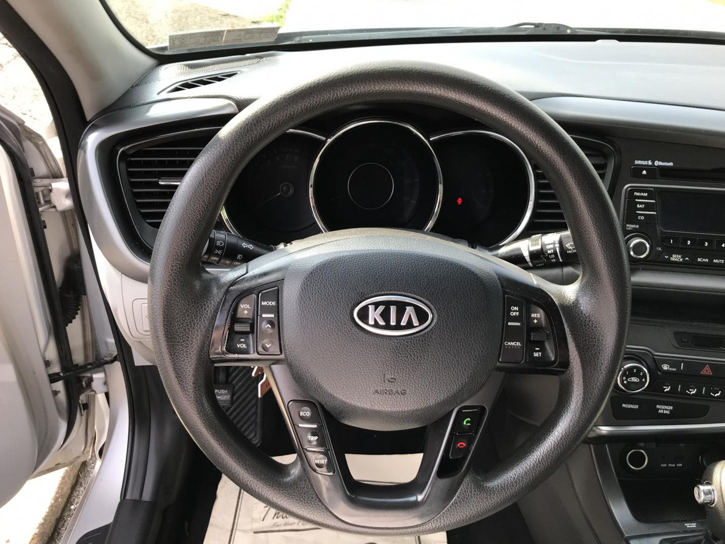 2012 Silver /Gray Kia Optima LX MT (KNAGM4A77C5) with an 2.4L L4 DOHC 16V engine, Automatic transmission, located at 577 Chester Pike, Prospect Park, PA, 19076, (610) 237-1015, 39.886154, -75.302338 - 2012 Kia Optima LX: Only 101k miles, great on gas, new PA inspection, SUPER CLEAN, runs LIKE NEW! This vehicle comes inspected and has been given a bumper to bumper safety check. It is very clean, reliable, and well maintained. We offer a unique pay plan that is known for being the easiest and fa- Photo#11