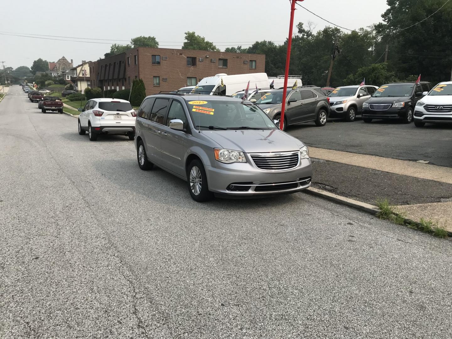 2015 Silver /Black Chrysler Town & Country Touring-L (2C4RC1CG4FR) with an 3.6L V6 DOHC 24V engine, 6A transmission, located at 577 Chester Pike, Prospect Park, PA, 19076, (610) 237-1015, 39.886154, -75.302338 - 2015 Chrylser Town & Country L 91k miles • Stow N Go Seating Example Financing: • $3,500 Down • $100 Weekly • $200 Bi-Weekly We finance our own vehicles. We do not obtain or review traditional consumer credit reports. Financing decisions are based on verified income, ability to repay,- Photo#1