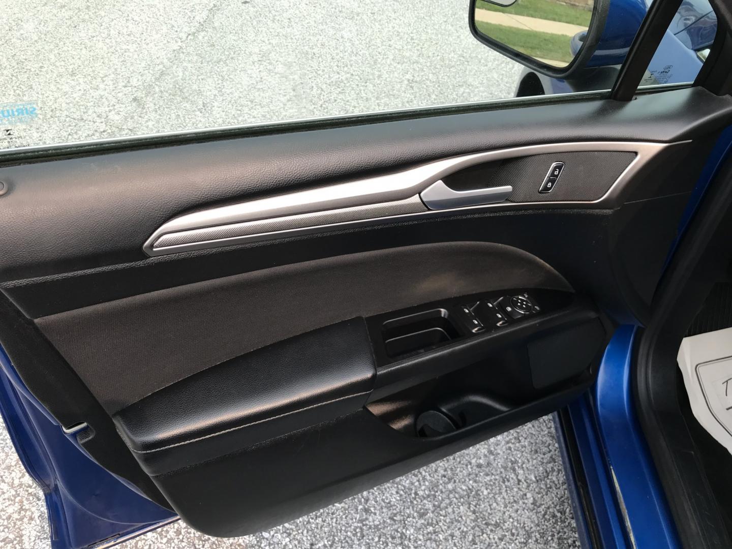2017 Blue /Gray Ford Fusion SE (3FA6P0HD4HR) with an 1.5L L4 DOHC 16V engine, 6A transmission, located at 577 Chester Pike, Prospect Park, PA, 19076, (610) 237-1015, 39.886154, -75.302338 - 2017 Ford Fusion 124k Miles • Backup Camera. Example Financing: • $3,000 Down • $100 Weekly • $200 Bi-Weekly We finance our own vehicles. We do not obtain or review traditional consumer credit reports. Financing decisions are based on verified income, ability to repay, and our in-house- Photo#8