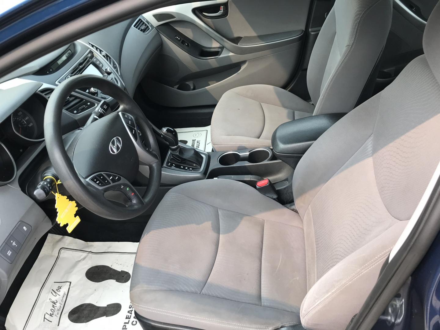 2016 Blue /Gray Hyundai Elantra Limited (KMHDH4AE5GU) with an 1.8L L4 DOHC 16V engine, 6A transmission, located at 577 Chester Pike, Prospect Park, PA, 19076, (610) 237-1015, 39.886154, -75.302338 - 2016 Hyundai Elantra 126k Miles • New PA Inspection. Example Financing: • $2,500 Down • $100 Weekly • $200 Bi-Weekly We finance our own vehicles. We do not obtain or review traditional consumer credit reports. Financing decisions are based on verified income, ability to repay, and our- Photo#8