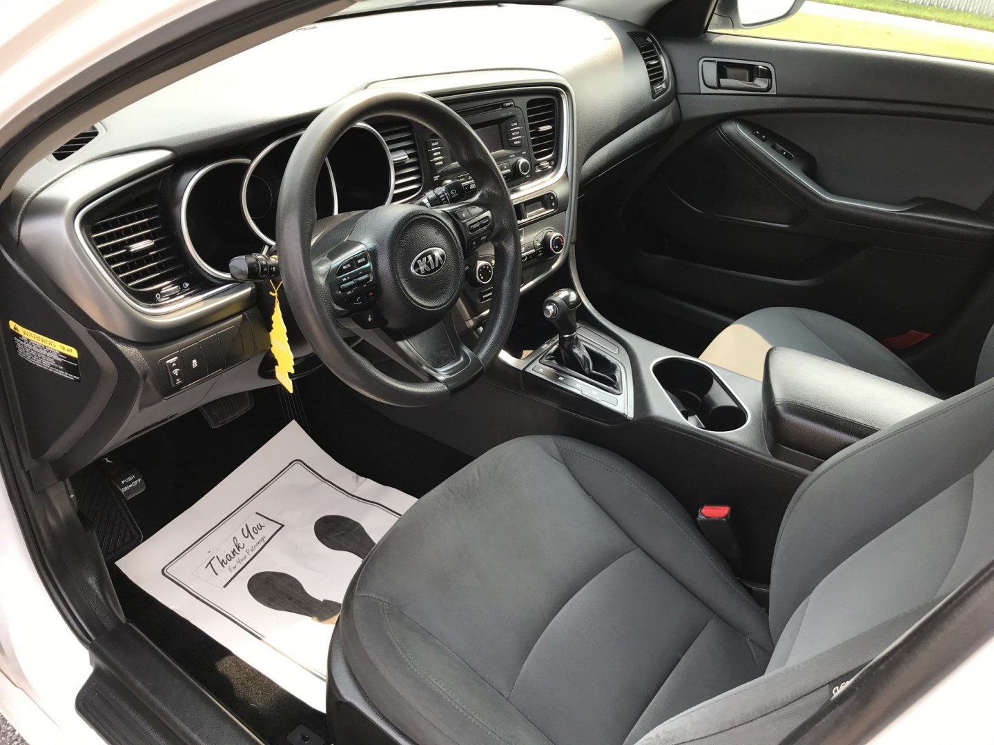 2015 White /Gray Kia Optima LX (5XXGM4A74FG) with an 2.4L L4 DOHC 16V engine, 6A transmission, located at 577 Chester Pike, Prospect Park, PA, 19076, (610) 237-1015, 39.886154, -75.302338 - 2015 Kia Optima LX 125k miles • New PA Inspection Example Financing: • $2,500 Down • $100 Weekly • $200 Bi-Weekly We finance our own vehicles. We do not obtain or review traditional consumer credit reports. Financing decisions are based on verified income, ability to repay, and our in-- Photo#6