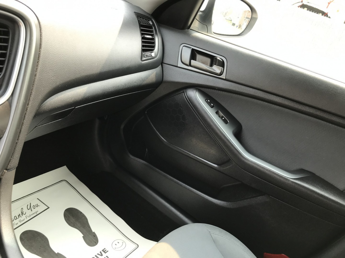 2015 White /Gray Kia Optima LX (5XXGM4A74FG) with an 2.4L L4 DOHC 16V engine, 6A transmission, located at 577 Chester Pike, Prospect Park, PA, 19076, (610) 237-1015, 39.886154, -75.302338 - 2015 Kia Optima LX 125k miles • New PA Inspection Example Financing: • $2,500 Down • $100 Weekly • $200 Bi-Weekly We finance our own vehicles. We do not obtain or review traditional consumer credit reports. Financing decisions are based on verified income, ability to repay, and our in-- Photo#13