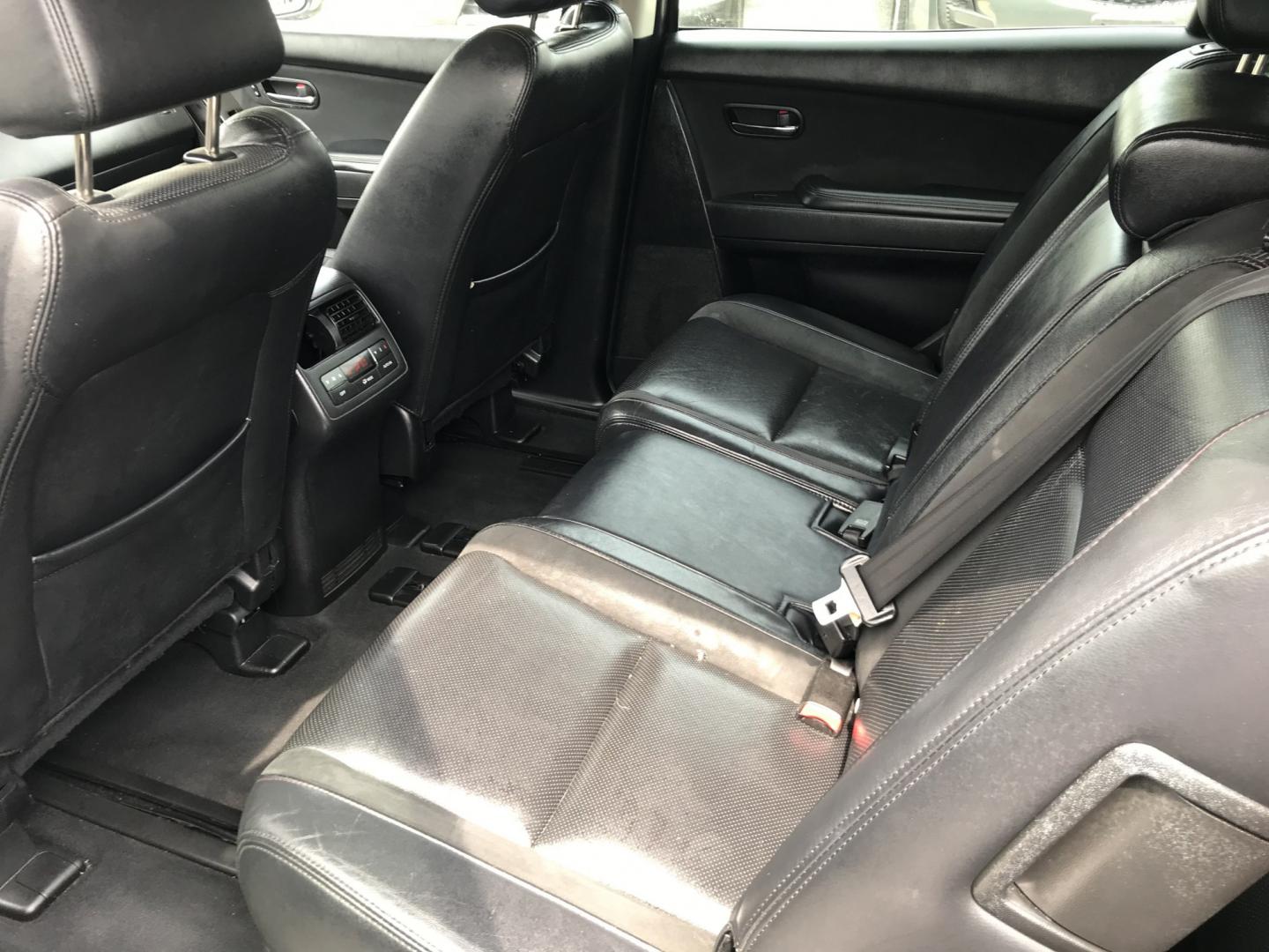 2015 Black /Black Mazda CX-9 Touring AWD (JM3TB3CV5F0) with an 3.7L V6 DOHC 24V engine, 6A transmission, located at 577 Chester Pike, Prospect Park, PA, 19076, (610) 237-1015, 39.886154, -75.302338 - 2015 Mazda CX-9 AWD 133k miles 3rd Row Seating Example Financing: • $3,000 Down • $100 Weekly • $200 Bi-Weekly We finance our own vehicles. We do not obtain or review traditional consumer credit reports. Financing decisions are based on verified income, ability to repay, and our in-house- Photo#19