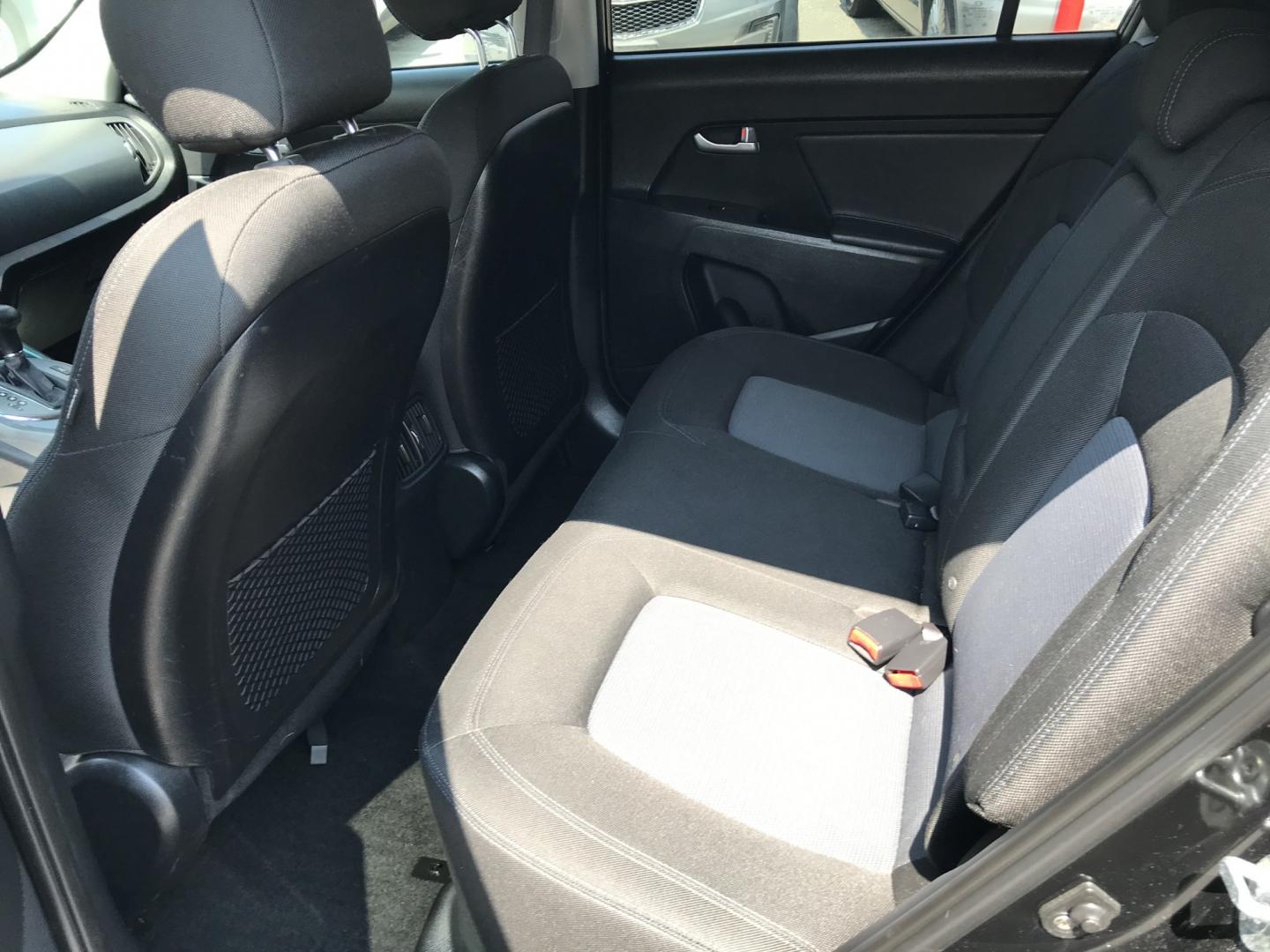 2015 Black /Black Kia Sportage LX AWD (KNDPBCAC0F7) with an 2.4L V6 DOHC 24V engine, 6A transmission, located at 577 Chester Pike, Prospect Park, PA, 19076, (610) 237-1015, 39.886154, -75.302338 - 2015 Kia Sportage LX 92k miles • AWD. Example Financing: • $3,000 Down • $100 Weekly • $200 Bi-Weekly We finance our own vehicles. We do not obtain or review traditional consumer credit reports. Financing decisions are based on verified income, ability to repay, and our in-house underw- Photo#15