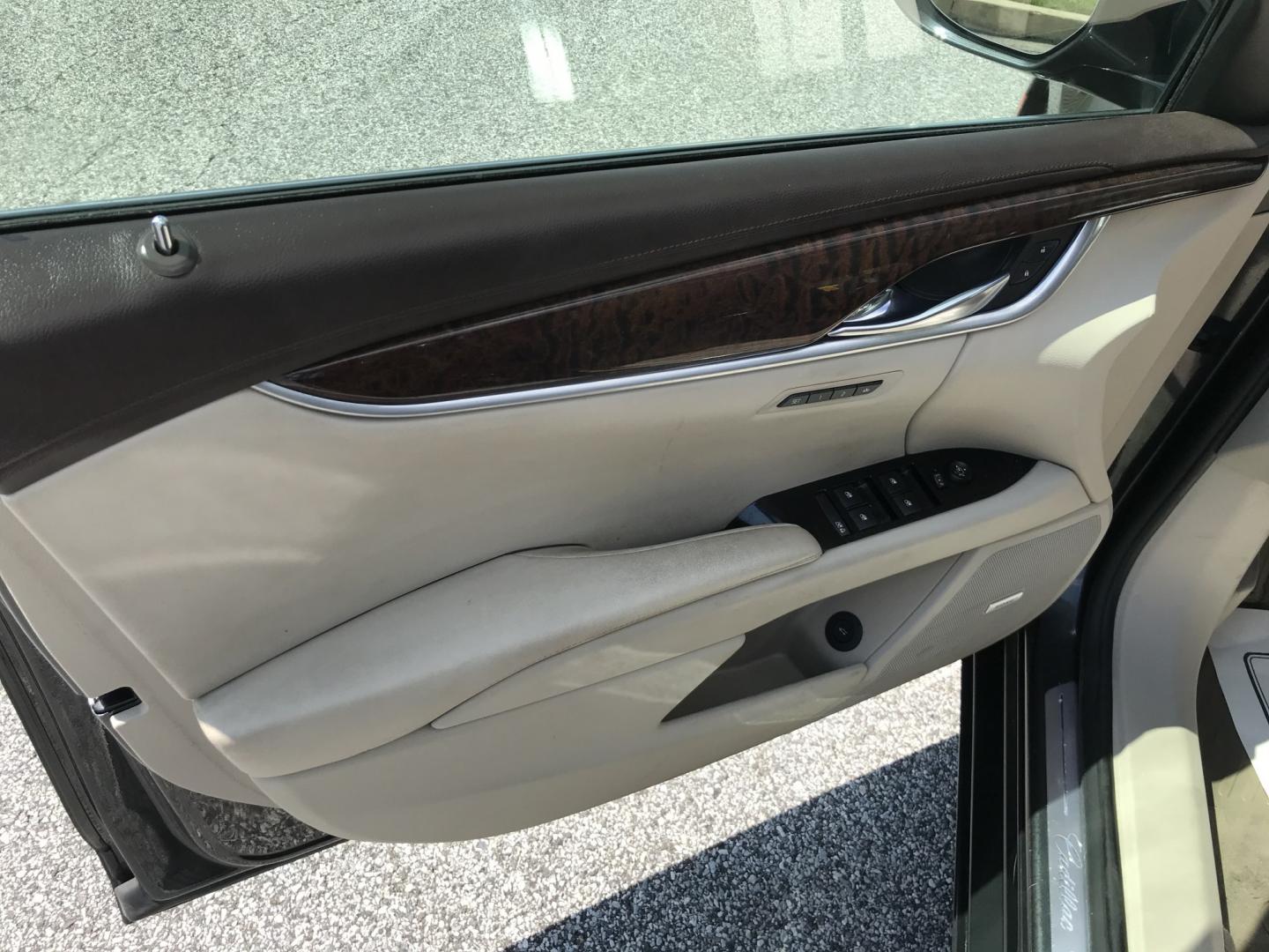 2016 Gray /Beige Cadillac XTS Luxury AWD (2G61N5S30G9) with an 3.6L V6 DOHC 24V engine, 6A transmission, located at 577 Chester Pike, Prospect Park, PA, 19076, (610) 237-1015, 39.886154, -75.302338 - 2016 Cadillac XTS Luxury: Sunroof, AWD, backup camera, new PA inspection, SUPER CLEAN, runs LIKE NEW! This vehicle comes inspected and has been given a bumper to bumper safety check. It is very clean, reliable, and well maintained. We offer a unique pay plan that is known for being the easiest an- Photo#8