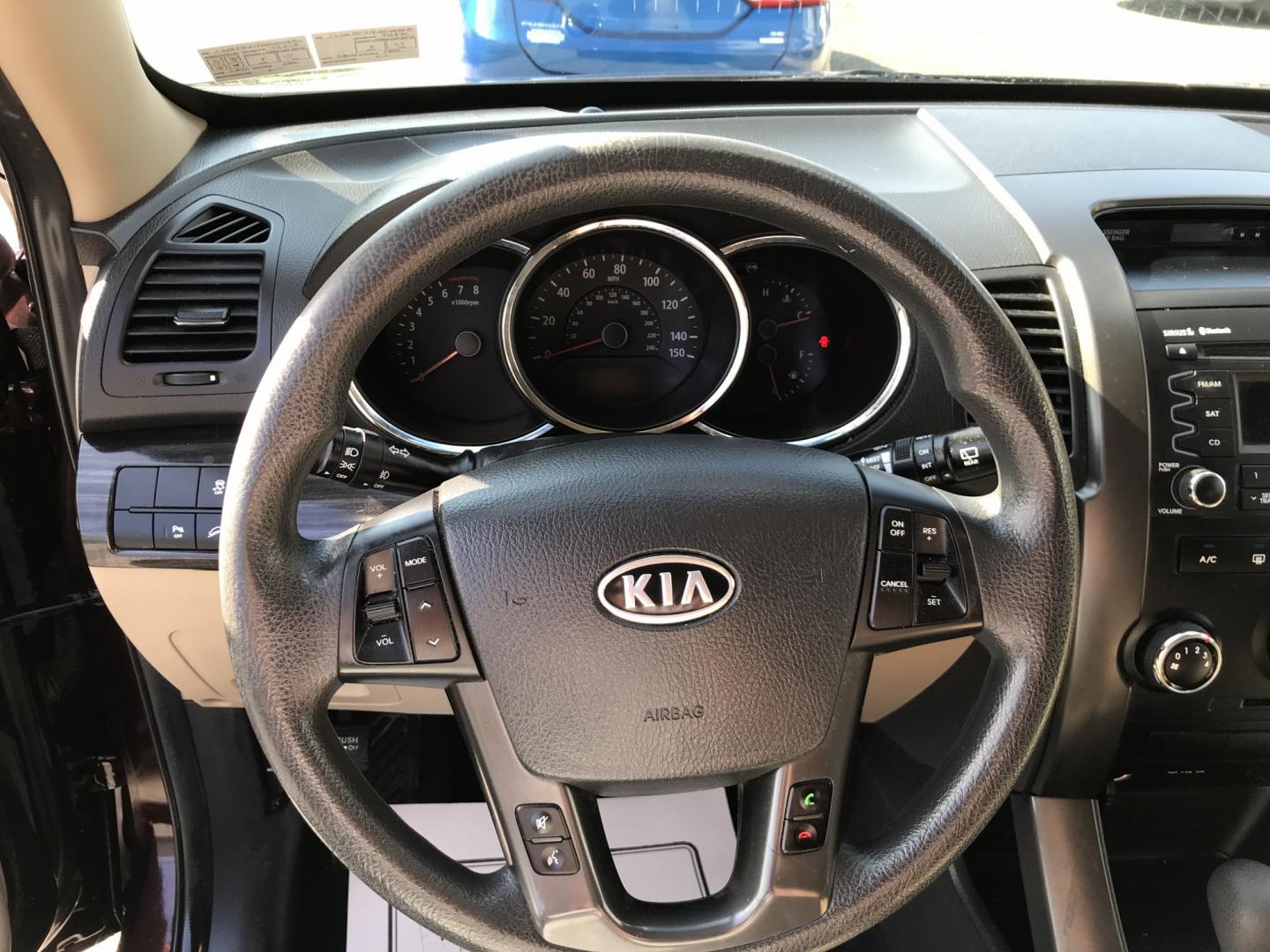 2013 Burgundy Kia Sorento LX (5XYKT4A18DG) with an 2.4L L4 DOHC 16V engine, 6-Speed Automatic transmission, located at 577 Chester Pike, Prospect Park, PA, 19076, (610) 237-1015, 39.886154, -75.302338 - 2013 Kia Sorento LX: Only 94k miles, backup camera, new PA inspection, SUPER CLEAN, runs LIKE NEW! This vehicle comes inspected and has been given a bumper to bumper safety check. It is very clean, reliable, and well maintained. We offer a unique pay plan that is known for being the easiest and f- Photo#11