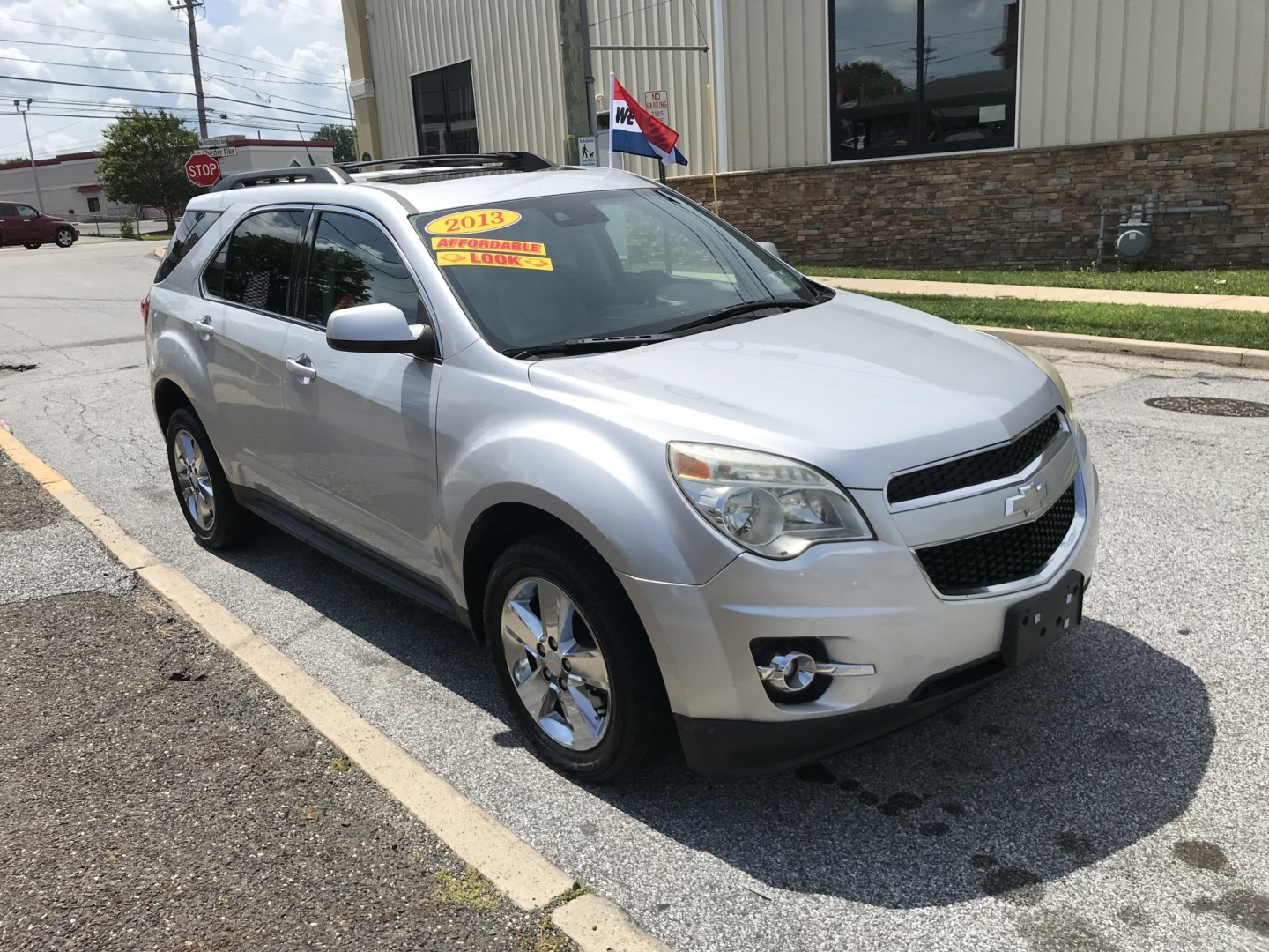 2013 Silver /Black Chevrolet Equinox 2LT AWD (2GNFLNEK8D6) with an 2.4L L4 DOHC 16V engine, 6A transmission, located at 577 Chester Pike, Prospect Park, PA, 19076, (610) 237-1015, 39.886154, -75.302338 - 2013 Chevrolet Equinox 2LT AWD: Only 94k miles, backup camera, sunroof, new PA inspection, SUPER CLEAN, runs LIKE NEW! This vehicle comes inspected and has been given a bumper to bumper safety check. It is very clean, reliable, and well maintained. We offer a unique pay plan that is known for bei- Photo#3