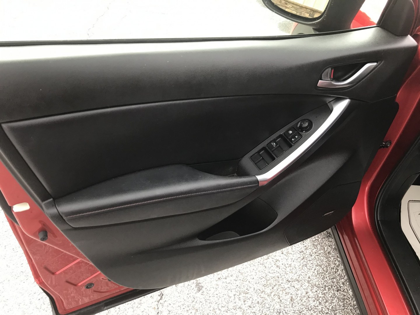 2014 Red /Black Mazda CX-5 Grand Touring AWD (JM3KE4DY3E0) with an 2.5L L4 DOHC 16V engine, 6A transmission, located at 577 Chester Pike, Prospect Park, PA, 19076, (610) 237-1015, 39.886154, -75.302338 - 2014 Mazda CX-5 Grand Touring: AWD, navigation system, backup camera, new PA inspection, SUPER CLEAN, runs LIKE NEW! This vehicle comes inspected and has been given a bumper to bumper safety check. It is very clean, reliable, and well maintained. We offer a unique pay plan that is known for being- Photo#11