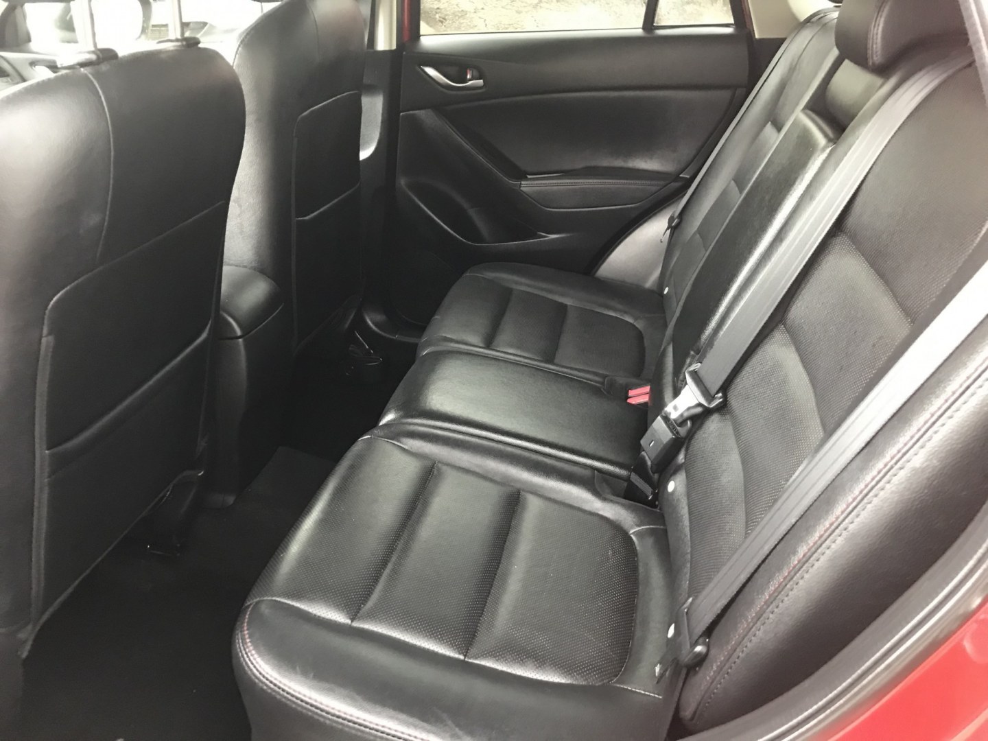 2014 Red /Black Mazda CX-5 Grand Touring AWD (JM3KE4DY3E0) with an 2.5L L4 DOHC 16V engine, 6A transmission, located at 577 Chester Pike, Prospect Park, PA, 19076, (610) 237-1015, 39.886154, -75.302338 - 2014 Mazda CX-5 Grand Touring: AWD, navigation system, backup camera, new PA inspection, SUPER CLEAN, runs LIKE NEW! This vehicle comes inspected and has been given a bumper to bumper safety check. It is very clean, reliable, and well maintained. We offer a unique pay plan that is known for being- Photo#21