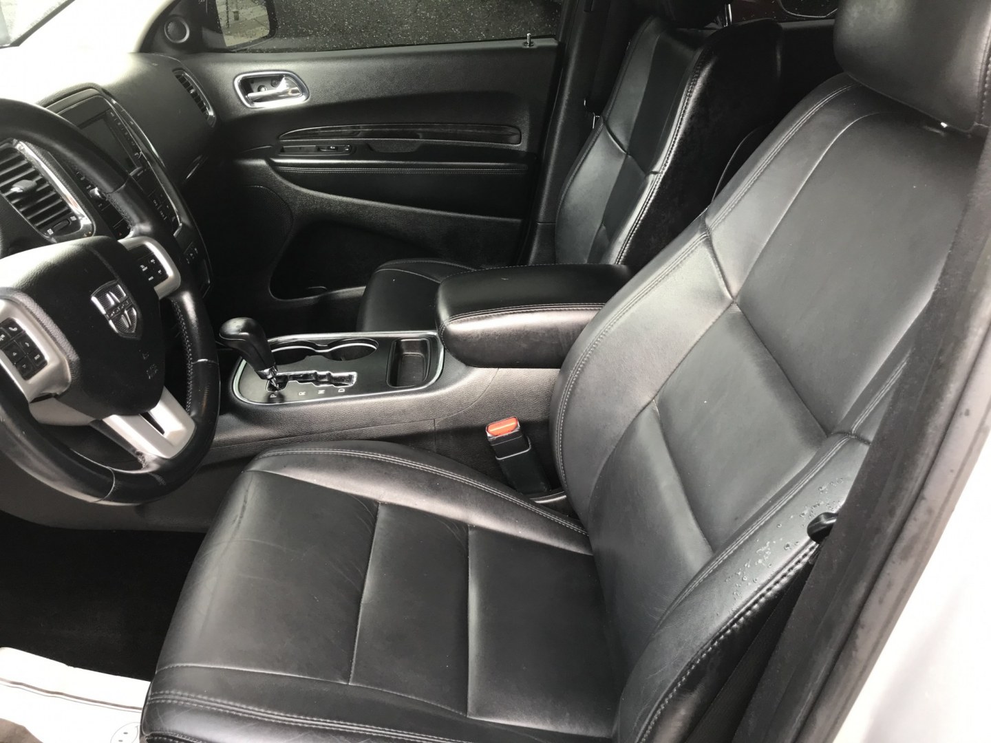 2013 Silver /Black Dodge Durango Crew AWD (1C4RDJDG5DC) with an 3.6L V6 DOHC 24V engine, 5-Speed Automatic transmission, located at 577 Chester Pike, Prospect Park, PA, 19076, (610) 237-1015, 39.886154, -75.302338 - 2013 Dodge Durango Crew: Backup camera, 3rd row seat, new PA inspection, SUPER CLEAN, runs LIKE NEW! This vehicle comes inspected and has been given a bumper to bumper safety check. It is very clean, reliable, and well maintained. We offer a unique pay plan that is known for being the easiest and- Photo#9