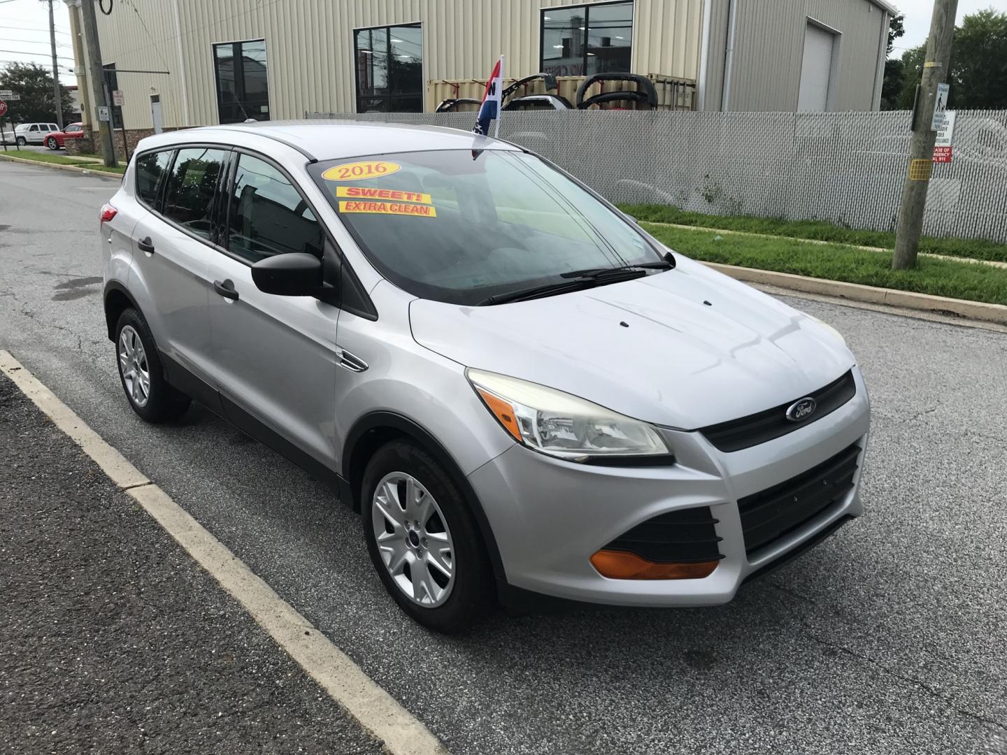 2016 Silver /Black Ford Escape S (1FMCU0F78GU) with an 2.5L L4 DOHC 16V engine, 6A transmission, located at 577 Chester Pike, Prospect Park, PA, 19076, (610) 237-1015, 39.886154, -75.302338 - 2016 Ford Escape S: Only 121k miles, great on gas, new PA inspection, SUPER CLEAN, runs LIKE NEW! This vehicle comes inspected and has been given a bumper to bumper safety check. It is very clean, reliable, and well maintained. We offer a unique pay plan that is known for being the easiest and fa- Photo#3
