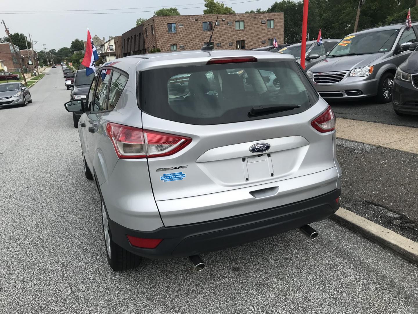 2016 Silver /Black Ford Escape S (1FMCU0F78GU) with an 2.5L L4 DOHC 16V engine, 6A transmission, located at 577 Chester Pike, Prospect Park, PA, 19076, (610) 237-1015, 39.886154, -75.302338 - 2016 Ford Escape S: Only 121k miles, great on gas, new PA inspection, SUPER CLEAN, runs LIKE NEW! This vehicle comes inspected and has been given a bumper to bumper safety check. It is very clean, reliable, and well maintained. We offer a unique pay plan that is known for being the easiest and fa- Photo#5