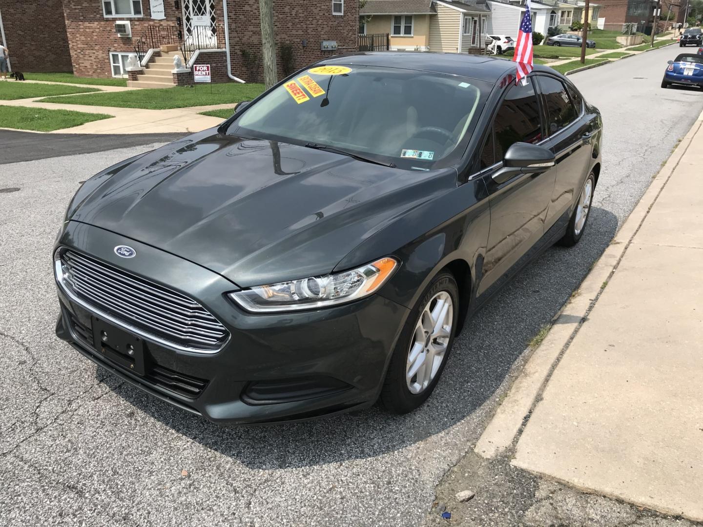 2015 Green /Beige Ford Fusion SE (1FA6P0H74F5) with an 2.5L L4 DOHC 16V engine, Automatic transmission, located at 577 Chester Pike, Prospect Park, PA, 19076, (610) 237-1015, 39.886154, -75.302338 - 2015 Ford Fusion SE: Only 88k miles, backup camera, new PA inspection, runs LIKE NEW! This vehicle comes inspected and has been given a bumper to bumper safety check. It is very clean, reliable, and well maintained. We offer a unique pay plan that is known for being the easiest and fastest financ- Photo#3