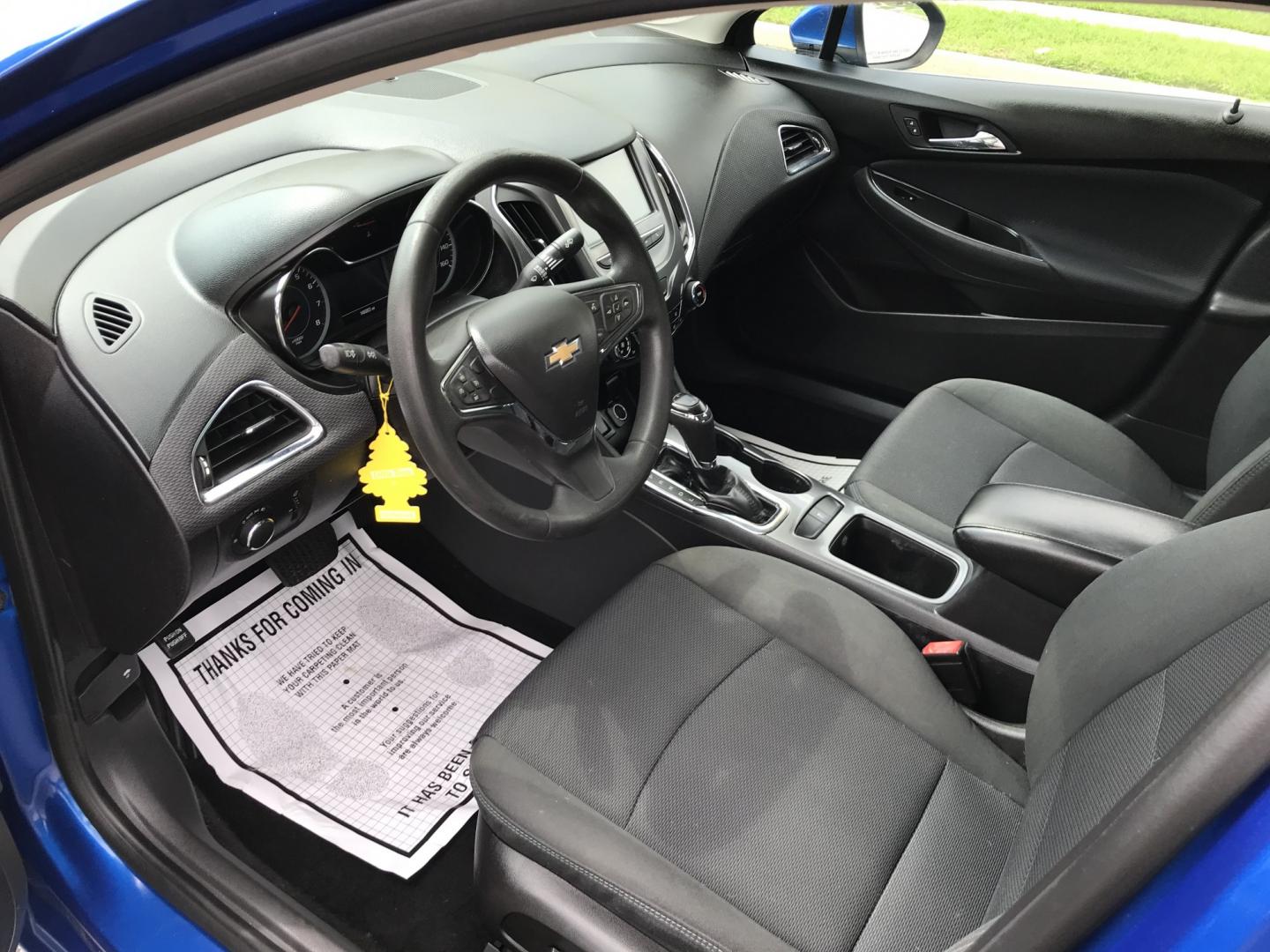 2016 Chevrolet Cruze LT Auto (1G1BE5SMXG7) with an 1.4L L4 DOHC 16V TURBO engine, 6A transmission, located at 577 Chester Pike, Prospect Park, PA, 19076, (610) 237-1015, 39.886154, -75.302338 - 2016 Chevrolet Cruze LT: Backup camera, new PA inspection, great on gas, SUPER CLEAN, runs LIKE NEW! This vehicle comes inspected and has been given a bumper to bumper safety check. It is very clean, reliable, and well maintained. We offer a unique pay plan that is known for being the easiest and- Photo#7