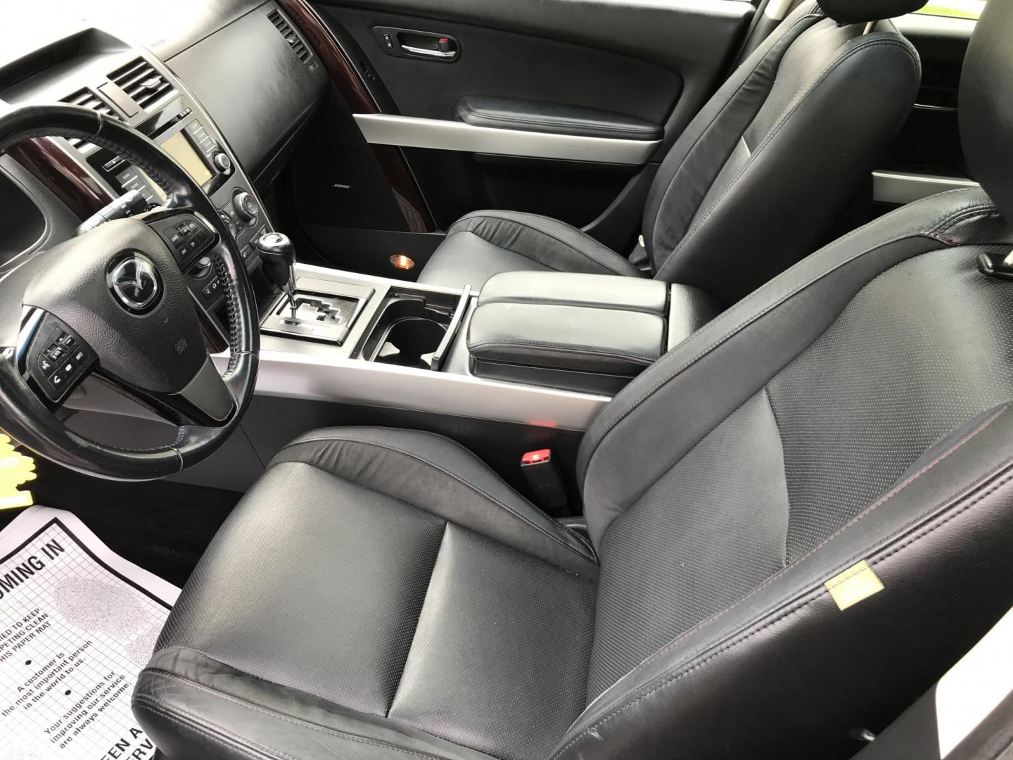 2014 Gray /Black Mazda CX-9 Grand Touring AWD (JM3TB3DVXE0) with an 3.7L V6 DOHC 24V engine, 6A transmission, located at 577 Chester Pike, Prospect Park, PA, 19076, (610) 237-1015, 39.886154, -75.302338 - 2014 Mazda CX-9 Grand Touring: Sunroof, 3rd row seating, backup camera, new PA inspection, SUPER CLEAN, runs LIKE NEW! This vehicle comes inspected and has been given a bumper to bumper safety check. It is very clean, reliable, and well maintained. We offer a unique pay plan that is known for bei- Photo#11