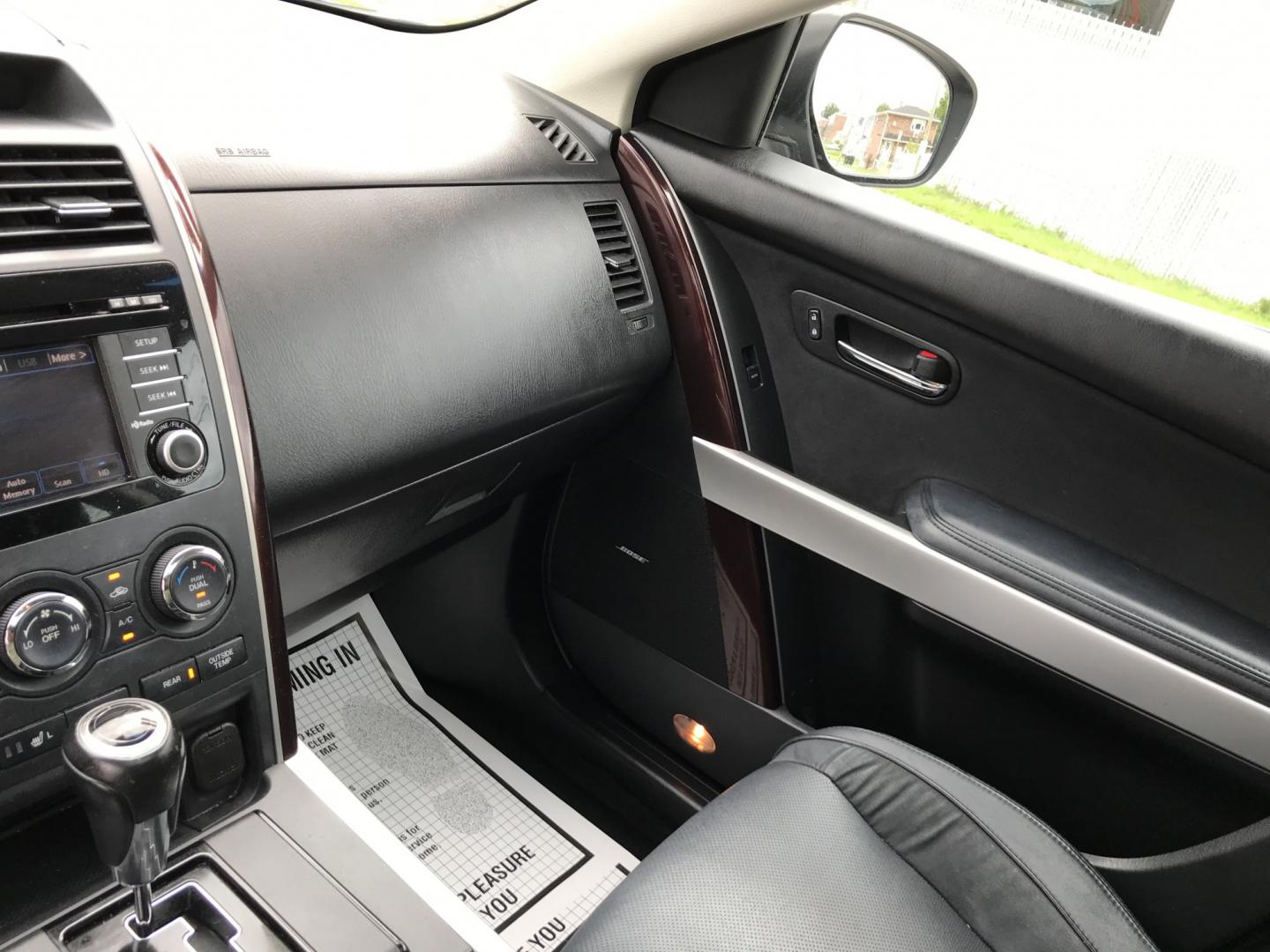 2014 Gray /Black Mazda CX-9 Grand Touring AWD (JM3TB3DVXE0) with an 3.7L V6 DOHC 24V engine, 6A transmission, located at 577 Chester Pike, Prospect Park, PA, 19076, (610) 237-1015, 39.886154, -75.302338 - 2014 Mazda CX-9 Grand Touring: Sunroof, 3rd row seating, backup camera, new PA inspection, SUPER CLEAN, runs LIKE NEW! This vehicle comes inspected and has been given a bumper to bumper safety check. It is very clean, reliable, and well maintained. We offer a unique pay plan that is known for bei- Photo#18