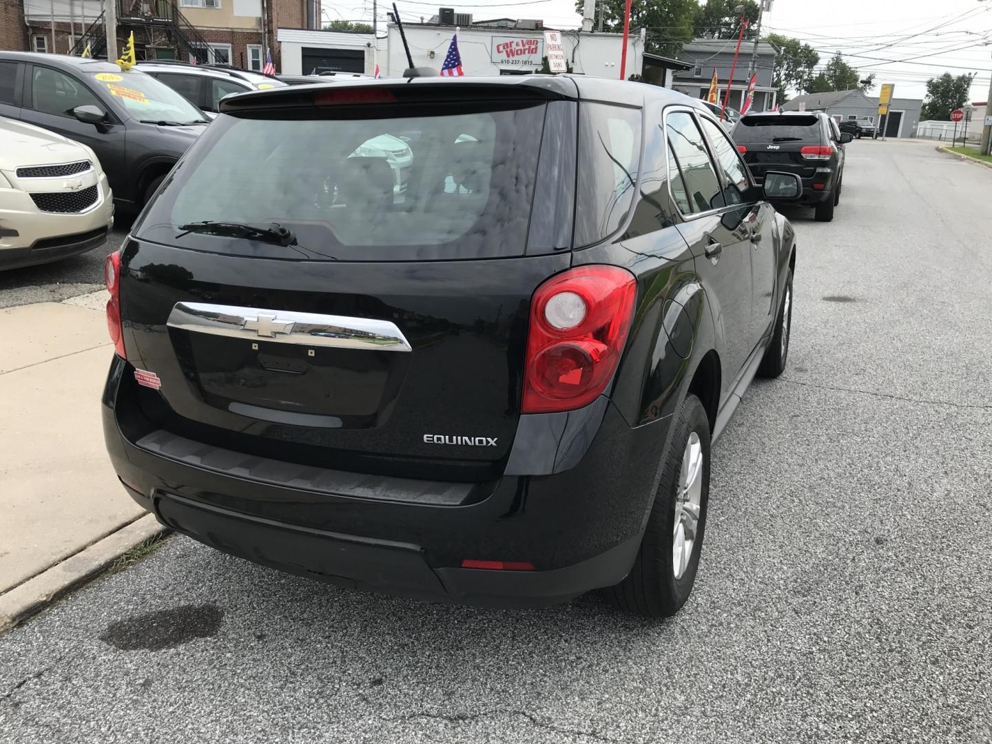 2015 Chevrolet Equinox LS (2GNALAEK2F6) with an 2.4L L4 DOHC 16V FFV engine, 6A transmission, located at 577 Chester Pike, Prospect Park, PA, 19076, (610) 237-1015, 39.886154, -75.302338 - 2015 Chevrolet Equinox LS: Great on gas, new PA inspection, SUPER CLEAN, runs LIKE NEW! This vehicle comes inspected and has been given a bumper to bumper safety check. It is very clean, reliable, and well maintained. We offer a unique pay plan that is known for being the easiest and fastest fina- Photo#6